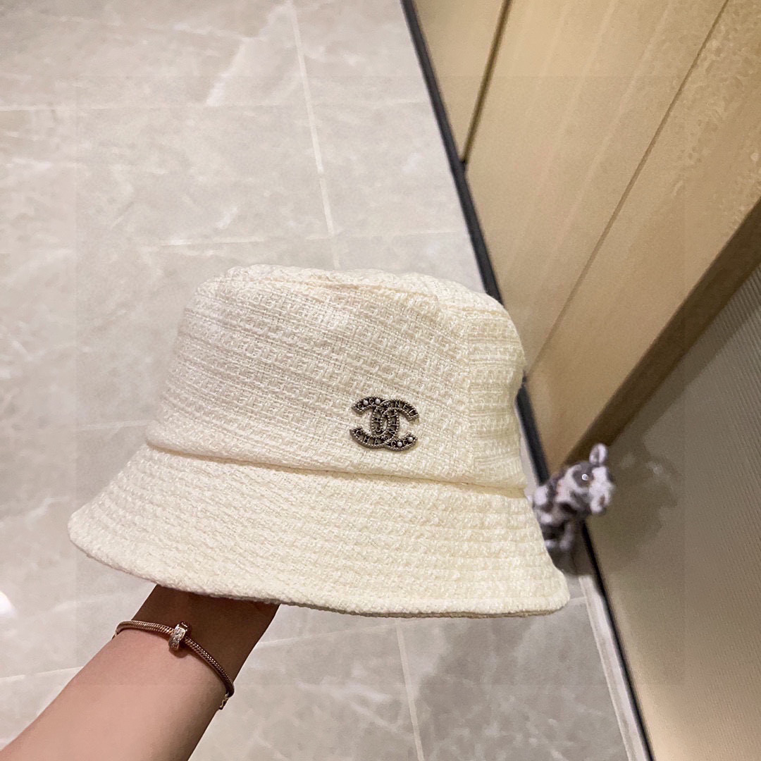 💛配防尘袋【CHANEL香奈儿】2025新款小香风材质渔夫帽，大牌款超好搭配，赶紧入手