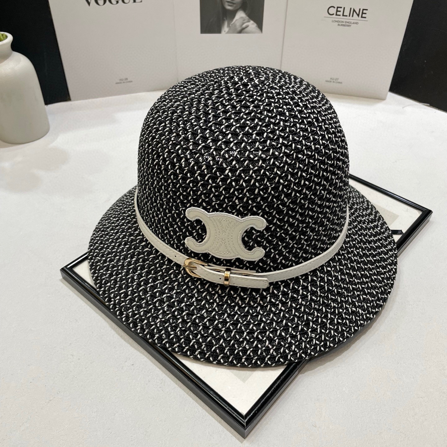 💛配防尘袋【CELINE赛琳】2025新款草编皮带沙滩帽草帽，度假休闲必备，优雅大方的一款