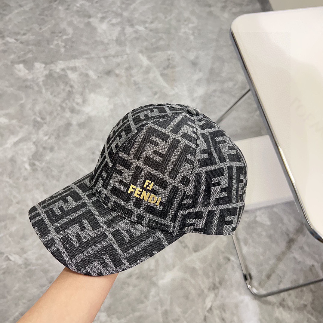 💛配防尘袋。【FENDI芬迪】2025新款重工大牌棒球帽，专柜经典款，男女通用