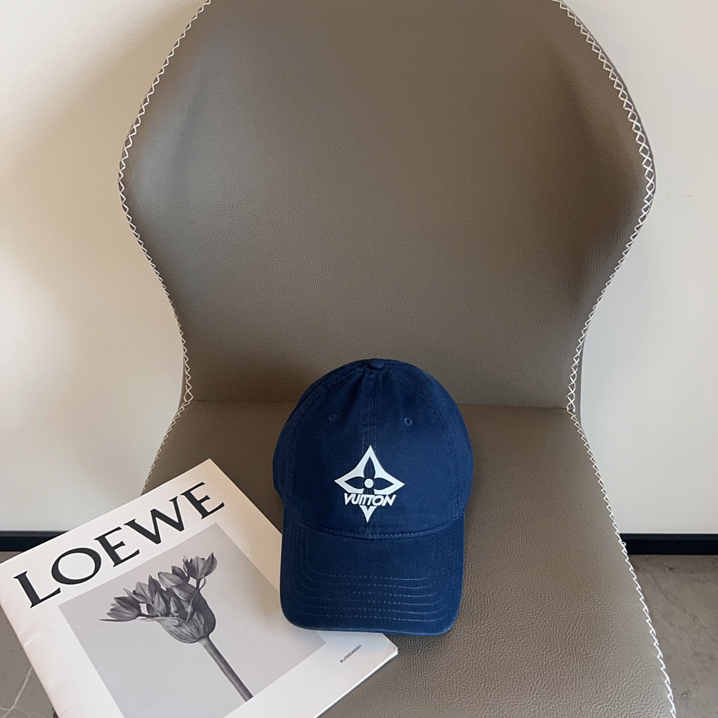 💛配防尘袋。【LV路易威登】2025新款简约大牌棒球帽，经典款，男女通用