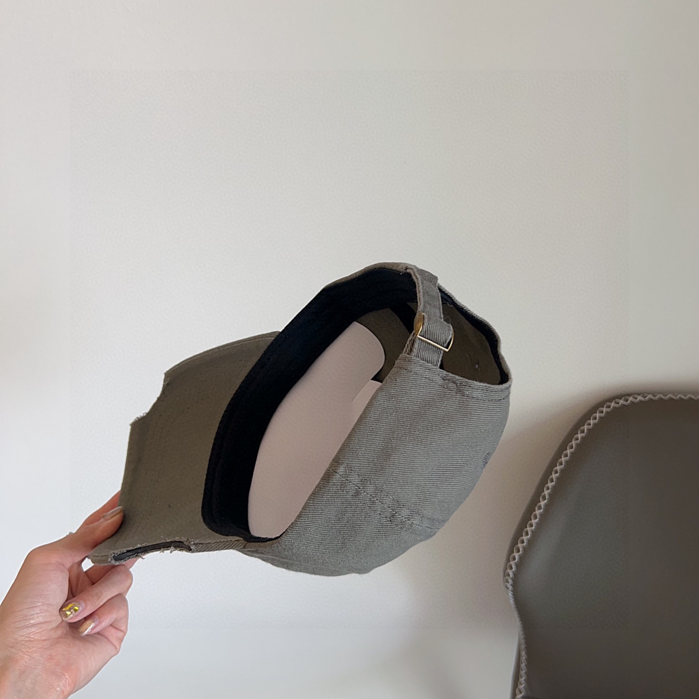 💛配防尘袋。【balenciaga 巴黎世家】2025新款不规则做旧款棒球帽，男女通用～酷帅出街