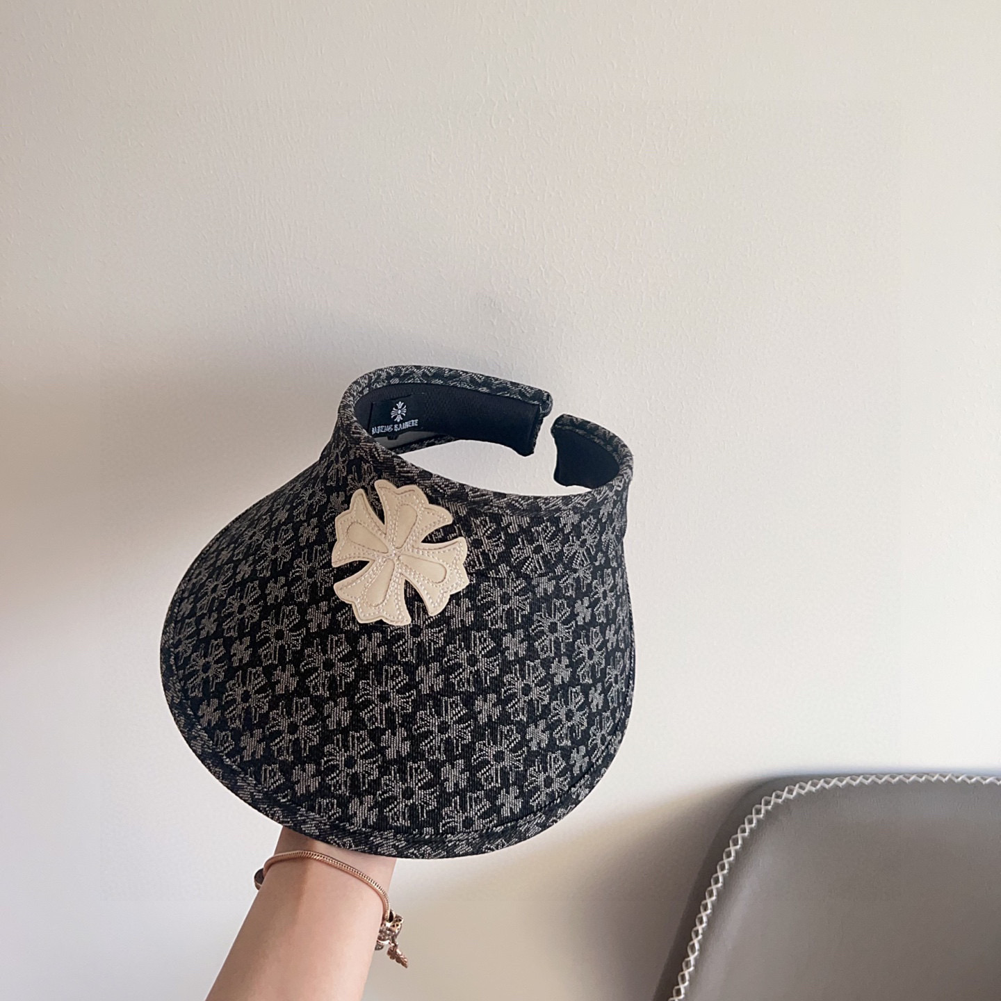 NO:352031,Special dust bag [Croxin] 2025 new men and women's big brand sun hat empty top hat, sun versatile ~ casual street artifact hat straw hat fisherman hat baseball hat, hat, chrome hearts, espadrilles, hats特配防尘袋【克罗心】2025新款男女款大牌遮阳帽空顶帽,遮阳百搭～休闲出街神器帽子草帽渔夫帽棒球帽,帽子,chrome hearts,espadrilles,hats,hat