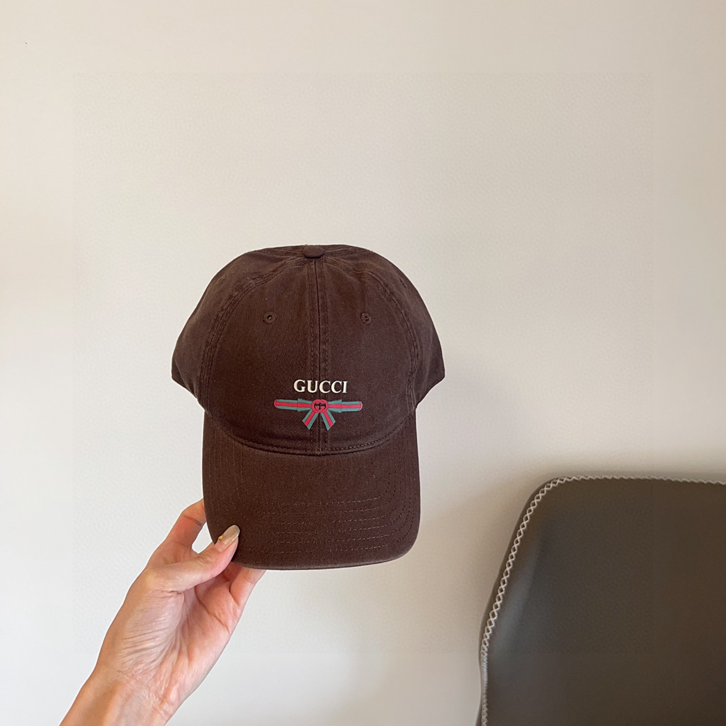 NO:353722,Special offer with dust bag. [GUCCI Gucci] 2025 new simple brand baseball cap, classic model, male and female hat straw hat fisherman hat baseball cap, hat, gucci, gucci, espadrilles, hats特价配防尘袋.【GUCCI古驰】2025新款简约大牌棒球帽,经典款,男女通用帽子草帽渔夫帽棒球帽,帽子,gucci,gucci,espadrilles,hats,hat