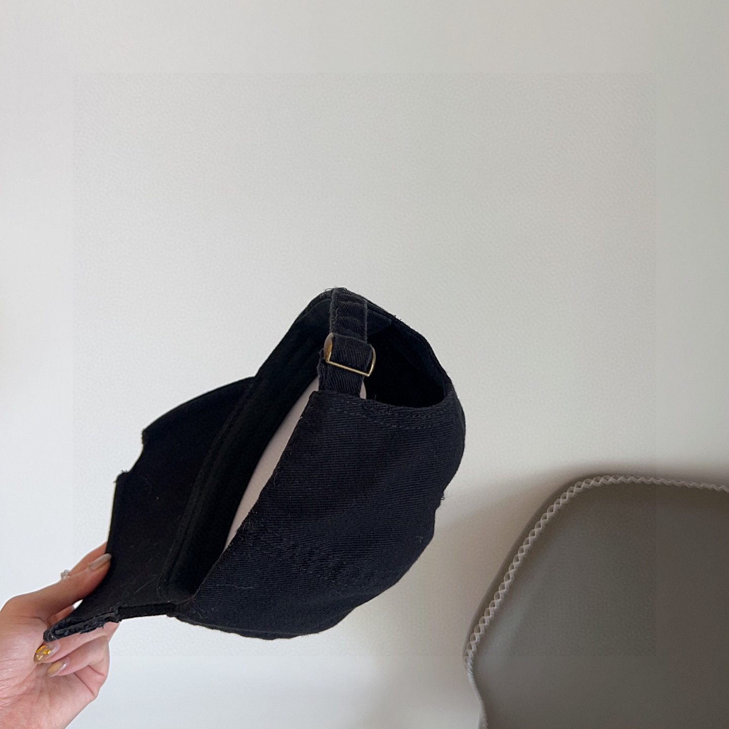 💛配防尘袋。【balenciaga 巴黎世家】2025新款不规则做旧款棒球帽，男女通用～酷帅出街