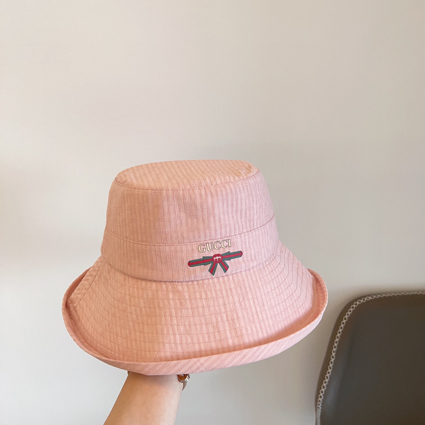 NO:358245,Special dust bag [GUCCI Gucci] 2025 new large-edge cotton and linen sun-shading fisherman hat, vacation style versatile, folding at will without deformation ~ hat straw hat fisherman hat baseball hat, hat, gucci, gucci, espadrilles, hats特配防尘袋【GUCCI古驰】2025新款大沿棉麻遮阳渔夫帽,度假款百搭风,随意折叠不变形～帽子草帽渔夫帽棒球帽,帽子,gucci,gucci,espadrilles,hats,hat