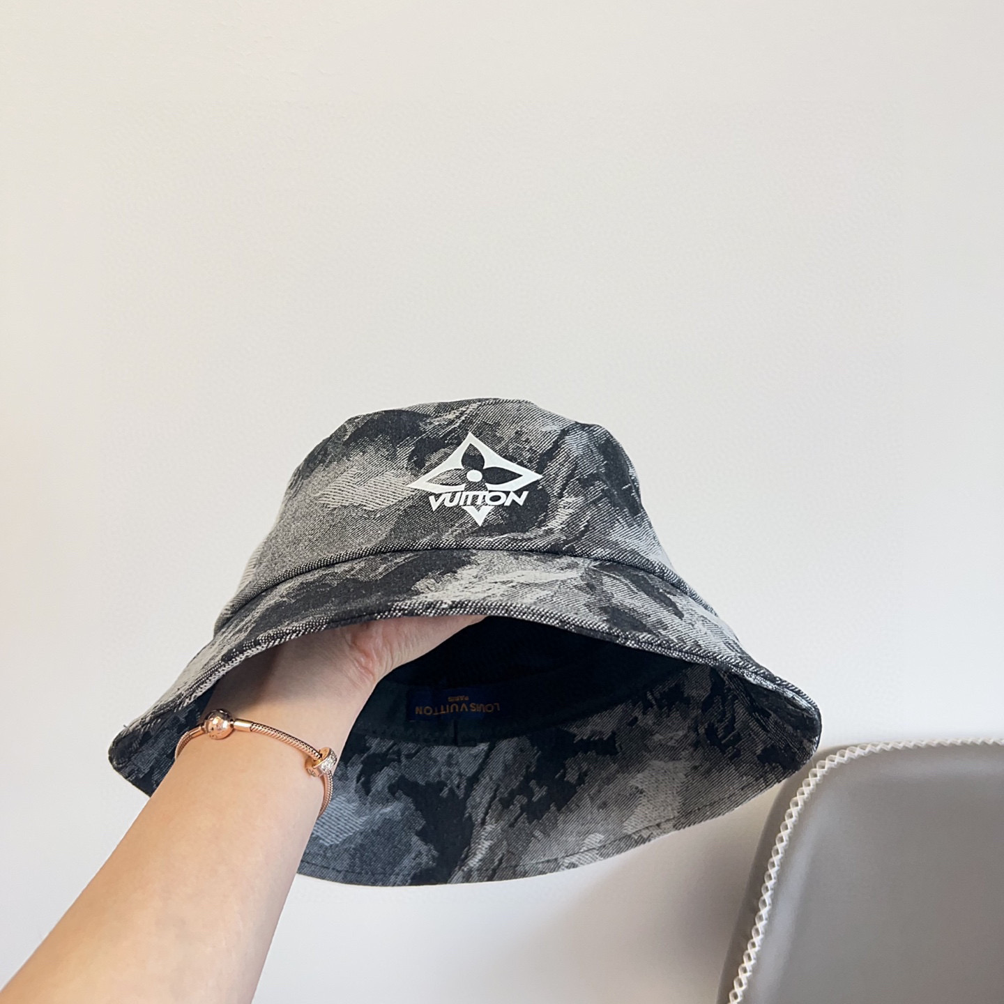 💛配防尘袋【LV路易威登】2025新款牛仔男女款简约渔夫帽，🔆百搭日常款～出街必备