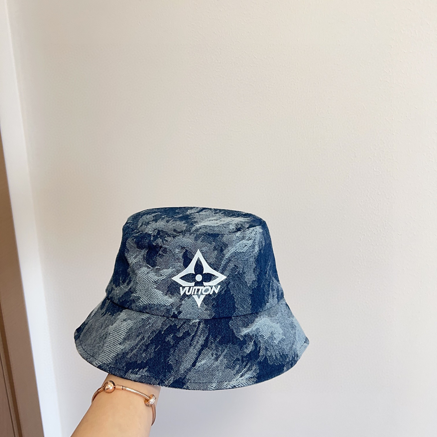 💛配防尘袋【LV路易威登】2025新款牛仔男女款简约渔夫帽，🔆百搭日常款～出街必备