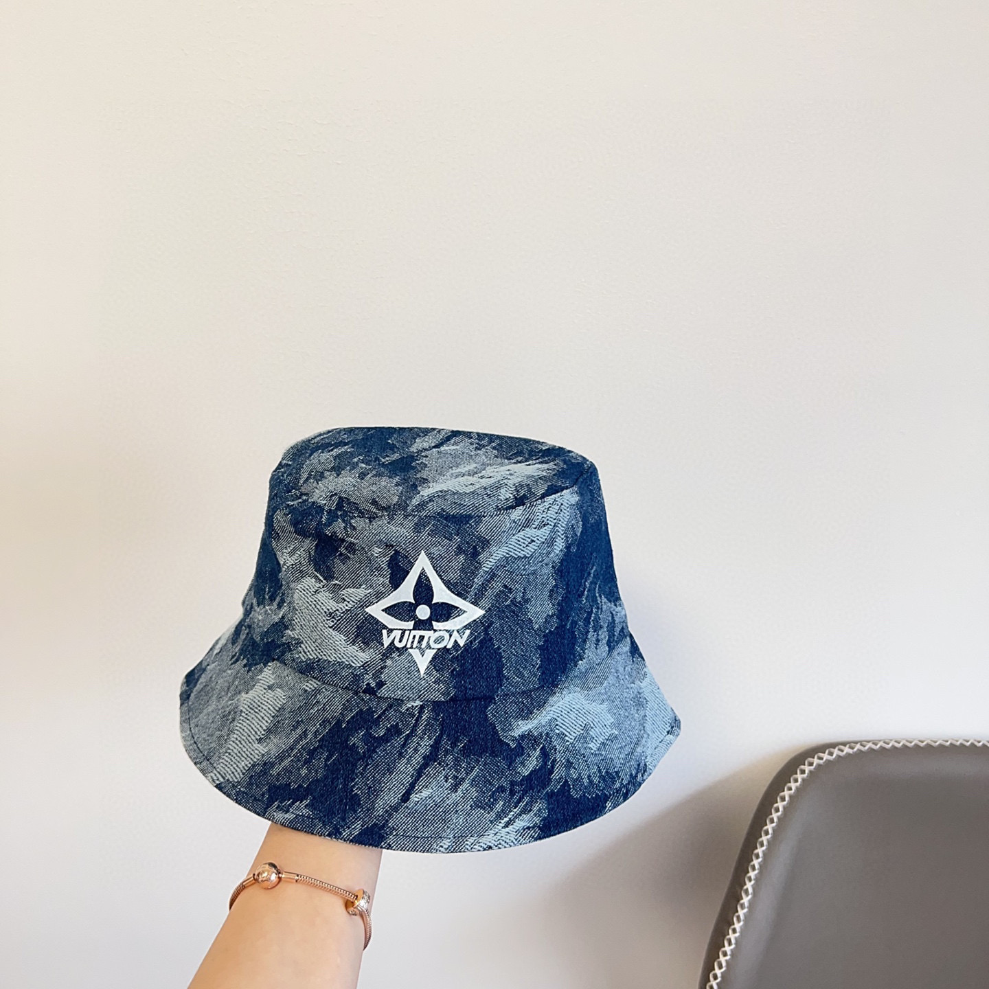 💛配防尘袋【LV路易威登】2025新款牛仔男女款简约渔夫帽，🔆百搭日常款～出街必备