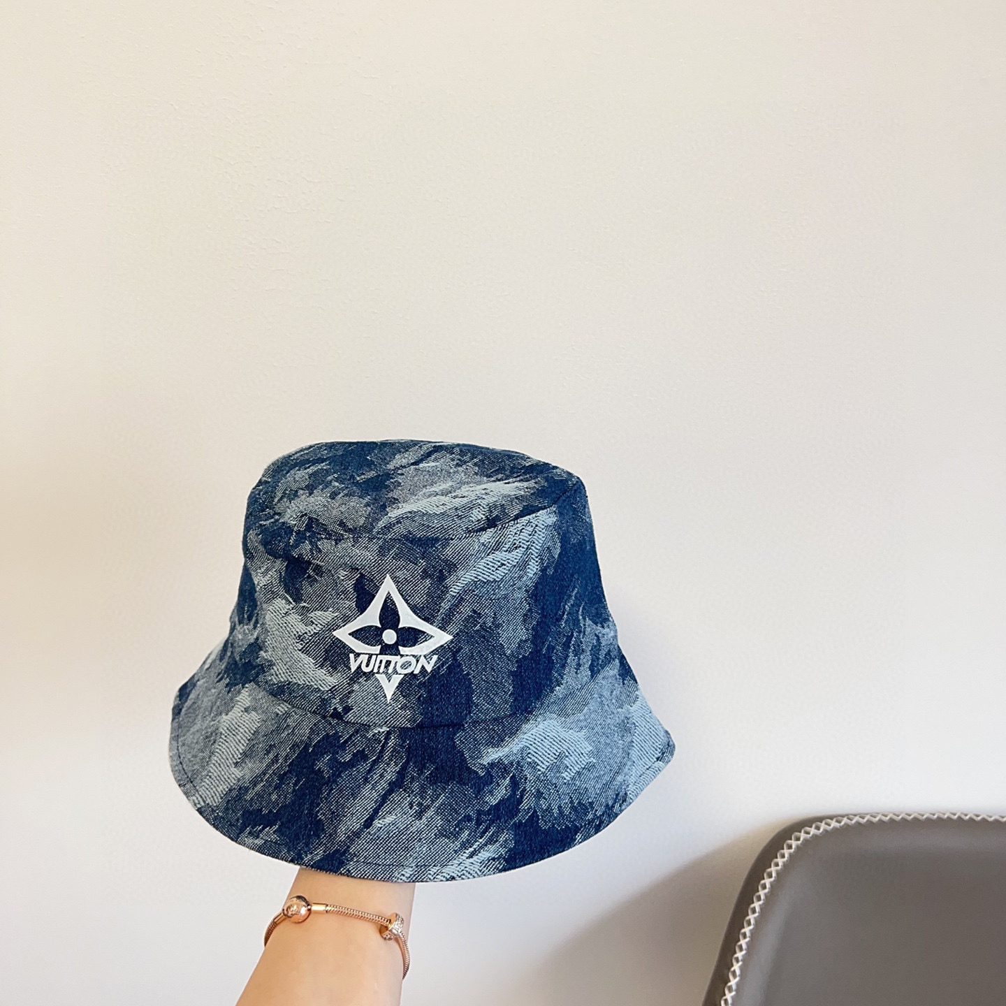 💛配防尘袋【LV路易威登】2025新款牛仔男女款简约渔夫帽，🔆百搭日常款～出街必备