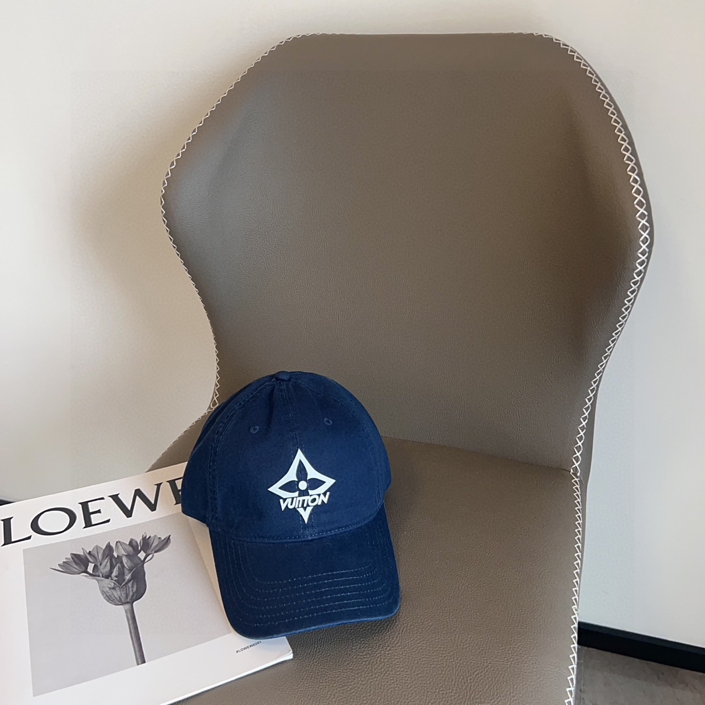 💛配防尘袋。【LV路易威登】2025新款简约大牌棒球帽，经典款，男女通用