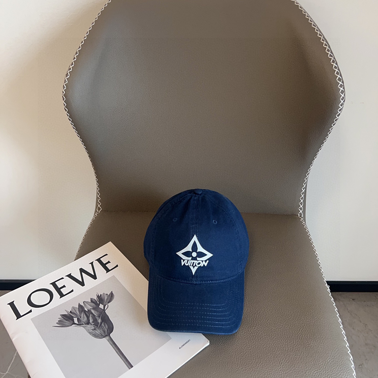 💛配防尘袋。【LV路易威登】2025新款简约大牌棒球帽，经典款，男女通用