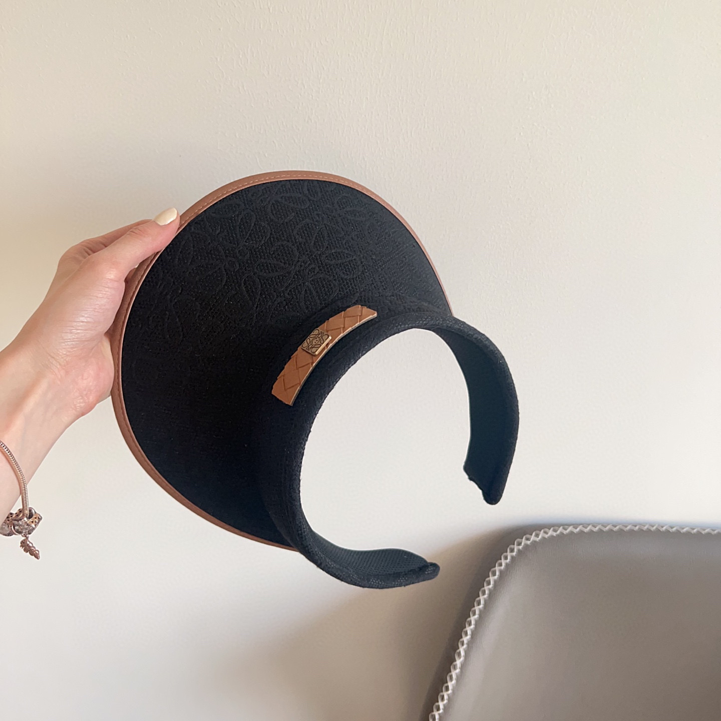 💛配防尘袋 【LOEWE罗意威】2025新款男女款大牌遮阳帽空顶帽，🔆遮阳百搭～休闲出街神器