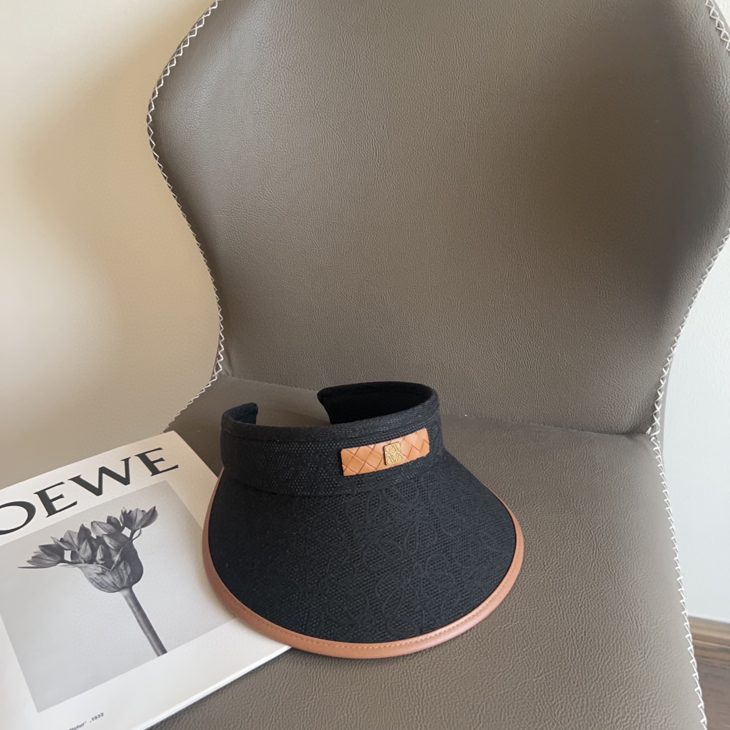 💛配防尘袋 【LOEWE罗意威】2025新款男女款大牌遮阳帽空顶帽，🔆遮阳百搭～休闲出街神器