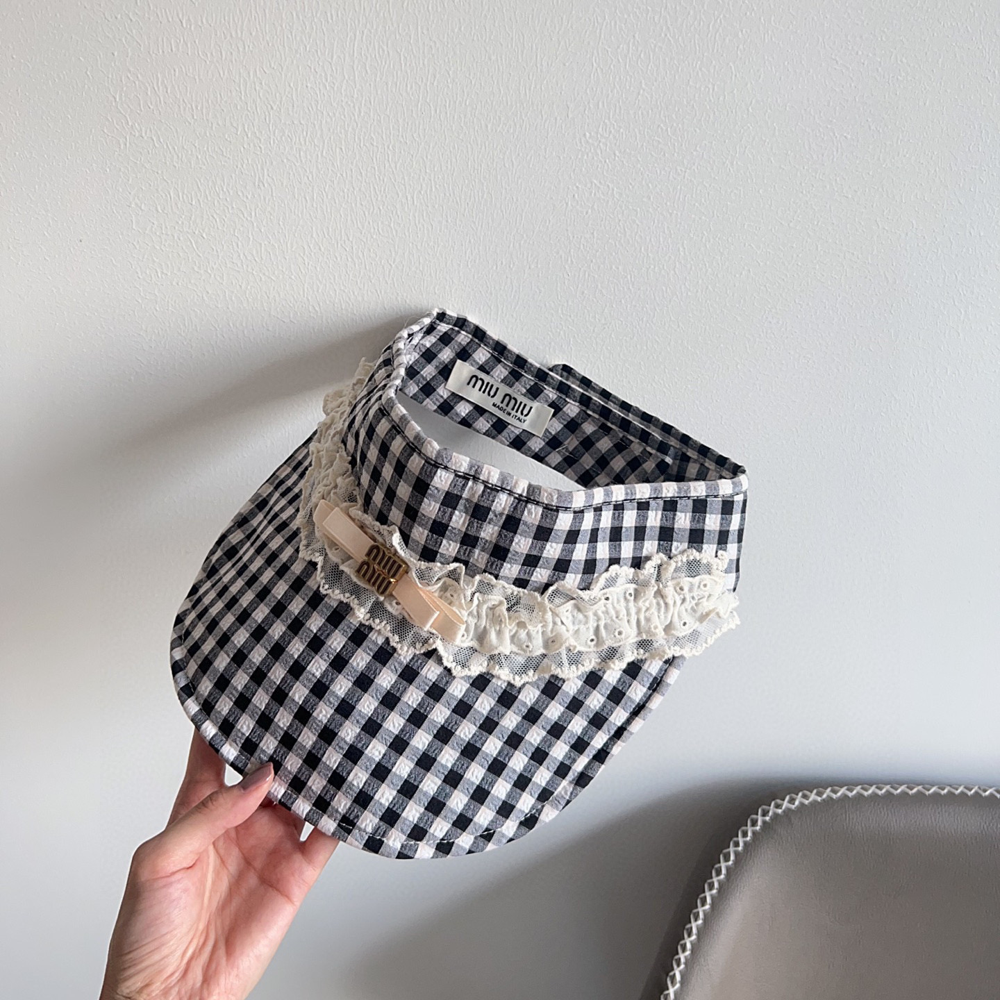 💛配防尘袋 【MIUMIU缪缪】2025新款独家度假风遮阳帽空顶帽，🔆遮阳百搭～休闲出街神器