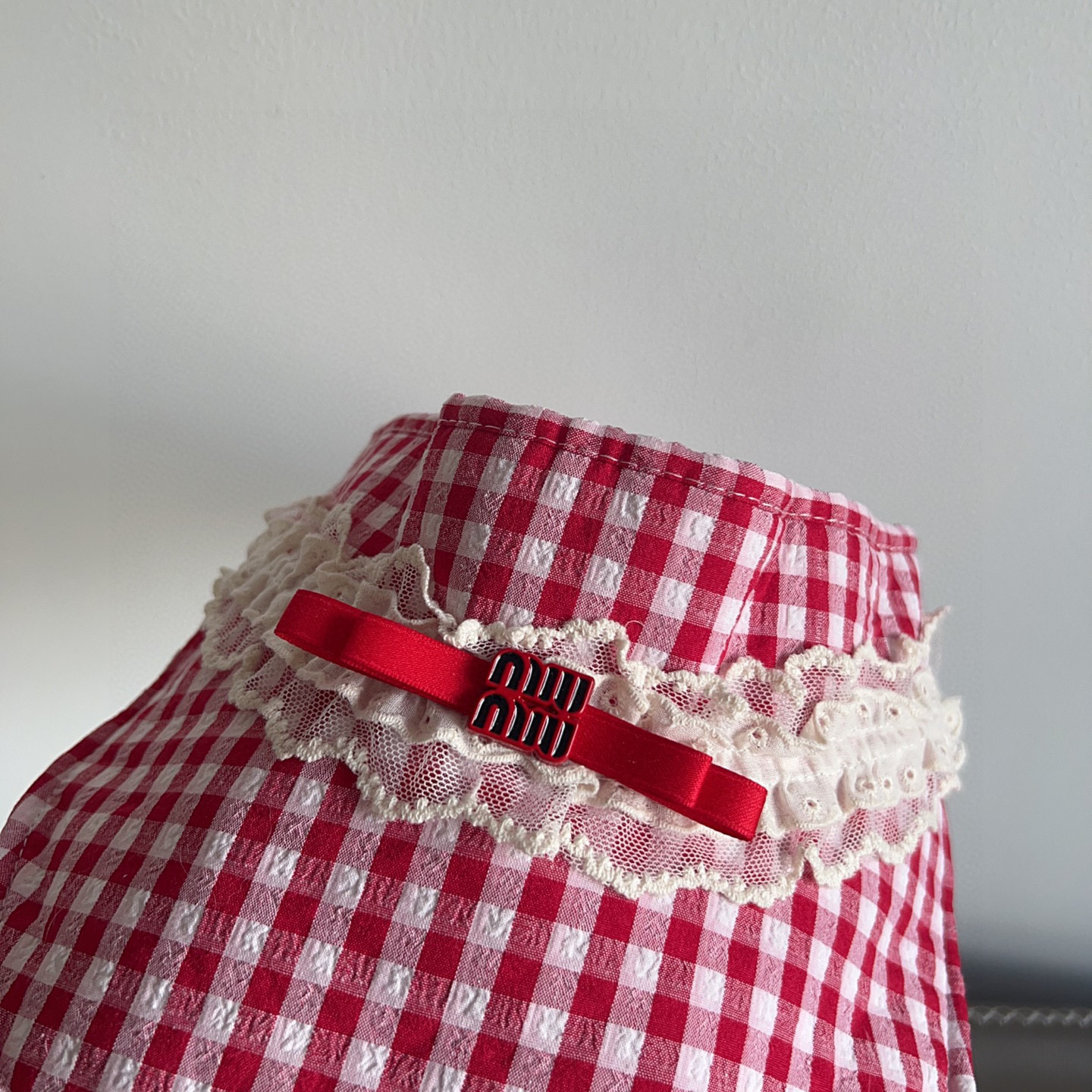 💛配防尘袋 【MIUMIU缪缪】2025新款独家度假风遮阳帽空顶帽，🔆遮阳百搭～休闲出街神器