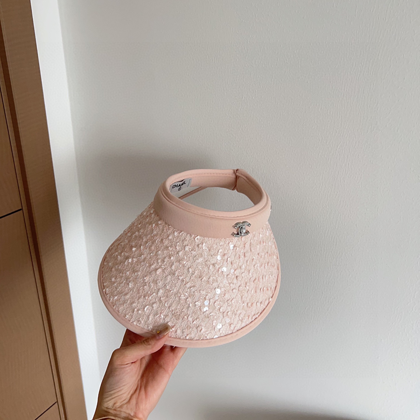 💛配防尘袋 【CHANEL香奈儿】2025新款独家款小香亮片遮阳帽空顶帽，🔆遮阳百搭～休闲出街神器