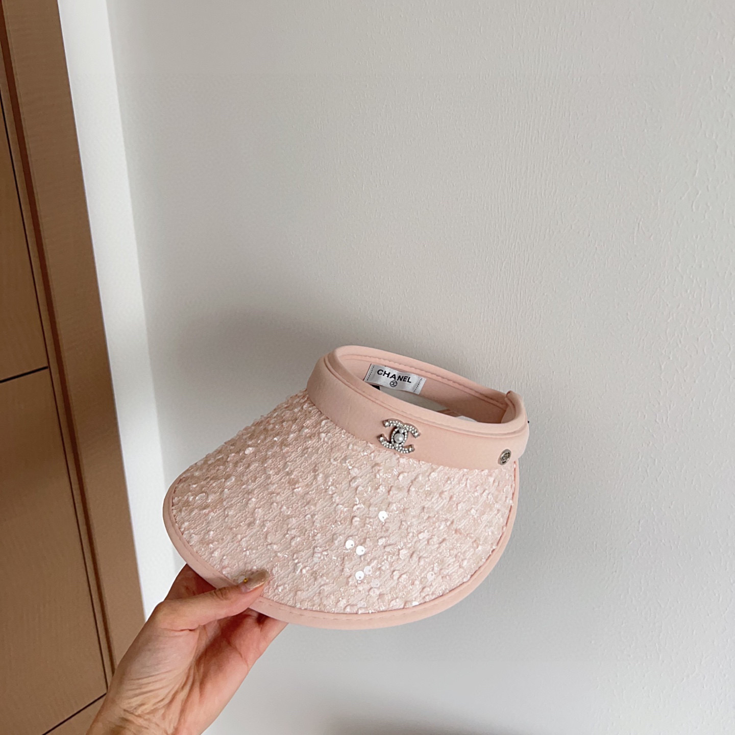 💛配防尘袋 【CHANEL香奈儿】2025新款独家款小香亮片遮阳帽空顶帽，🔆遮阳百搭～休闲出街神器