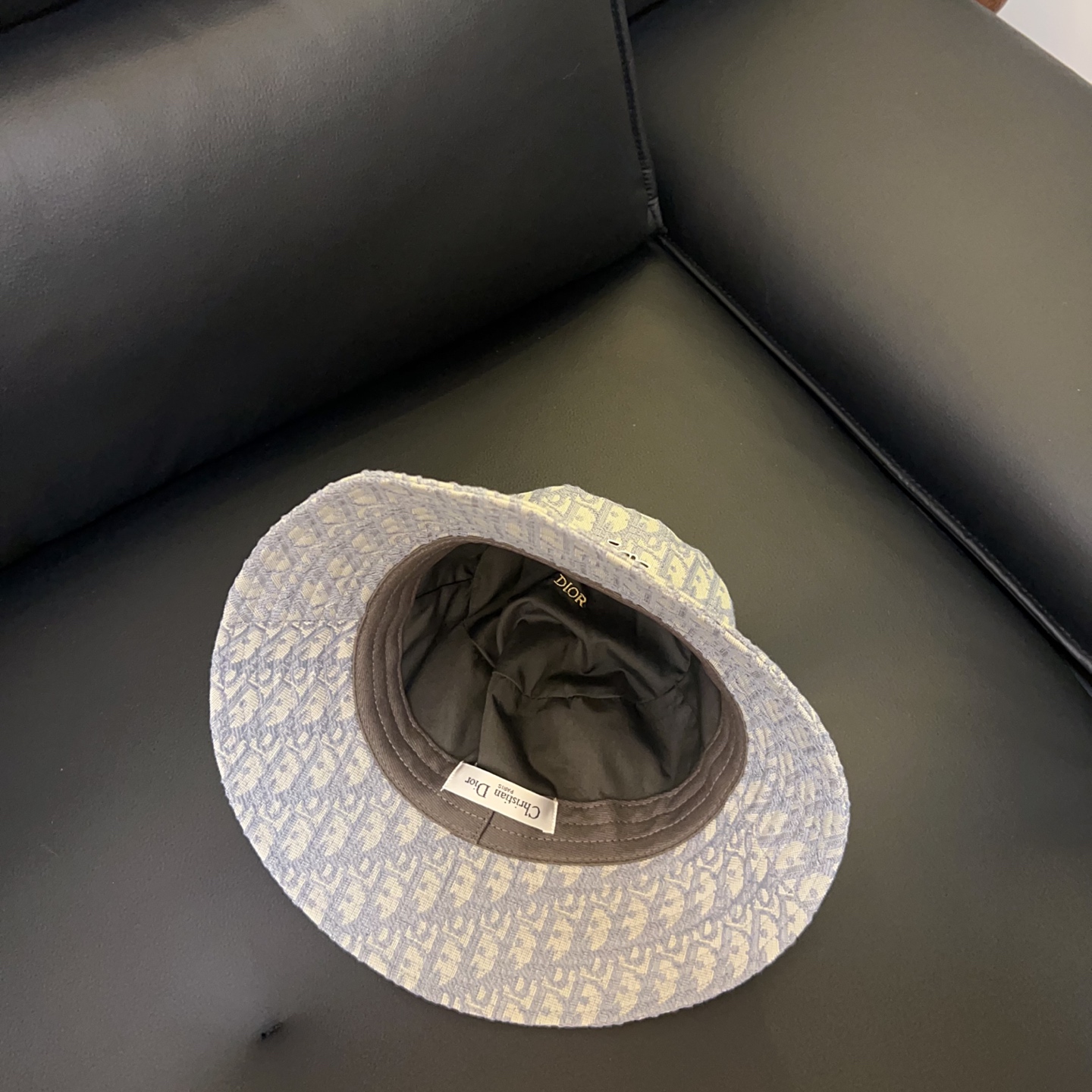 💛配防尘袋【DIOR迪奥】2025新款专柜大牌男女款简约渔夫帽，🔆百搭日常款～出街必备