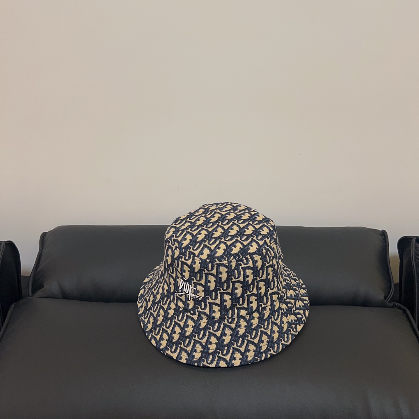 💛配防尘袋【DIOR迪奥】2025新款专柜大牌男女款简约渔夫帽，🔆百搭日常款～出街必备