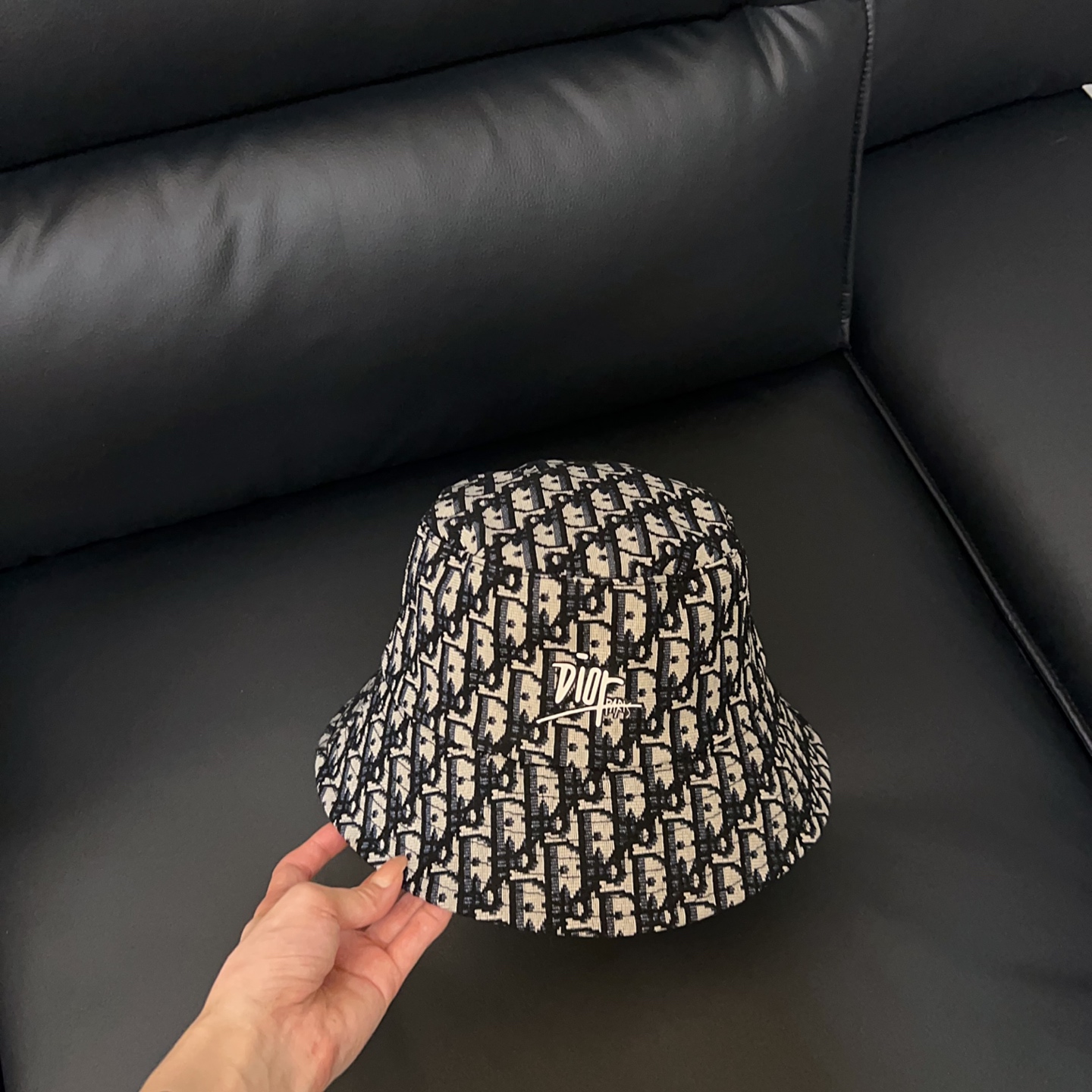 💛配防尘袋【DIOR迪奥】2025新款专柜大牌男女款简约渔夫帽，🔆百搭日常款～出街必备