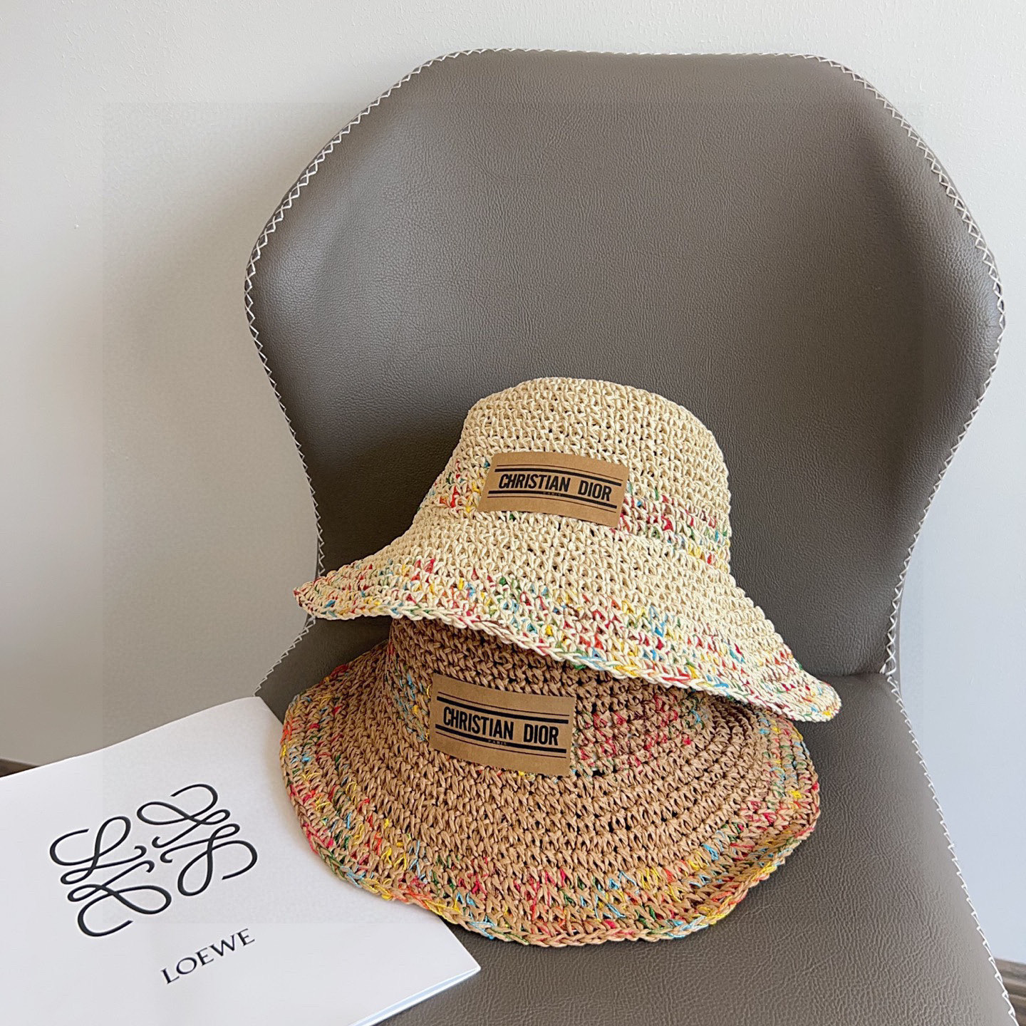 💛配防尘袋【DIOR迪奥】2025新款彩色拼接度假风渔夫帽，🔆百搭日常款～出街必备