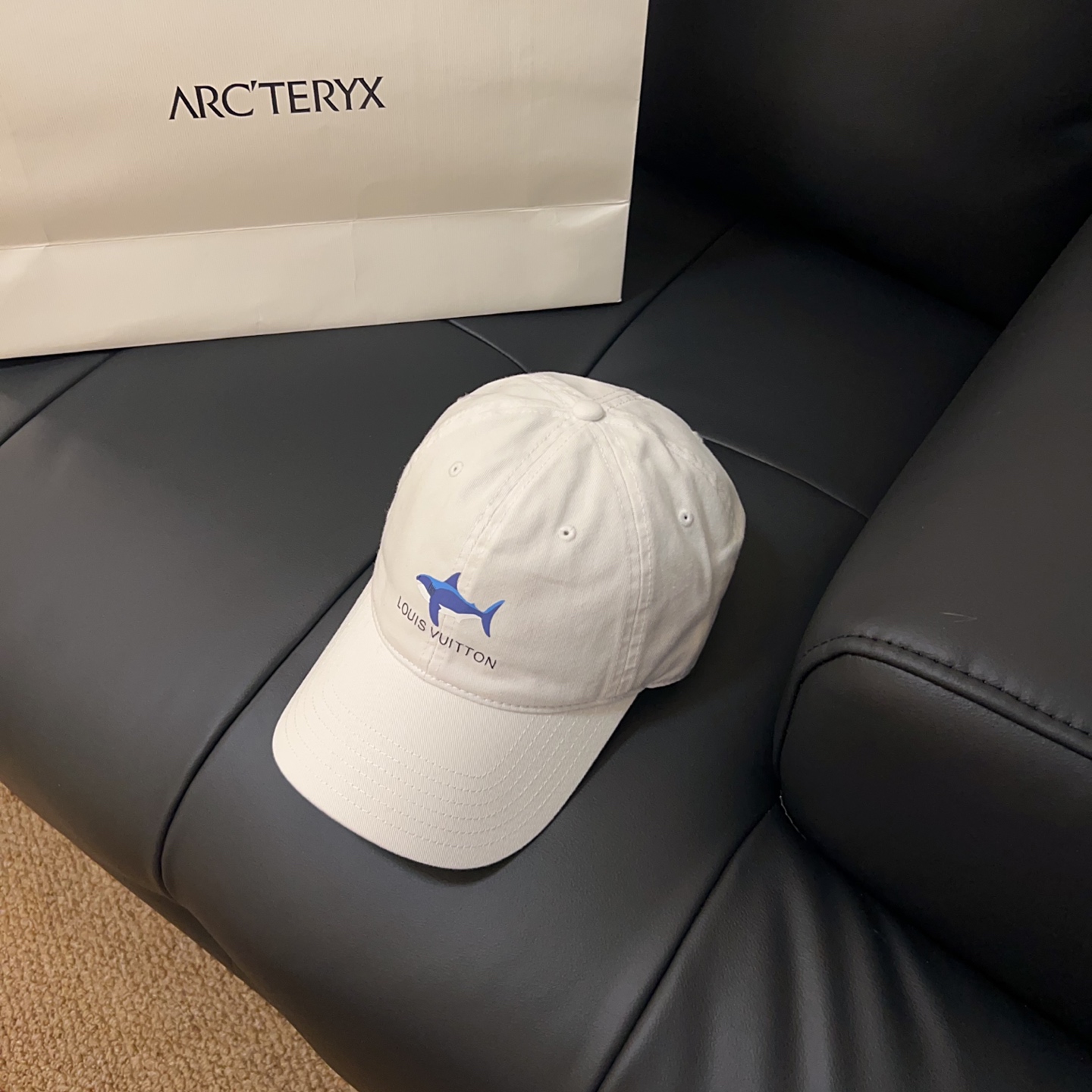 💛配防尘袋。【LV路易威登】2025新款图案简约棒球帽，男女款大牌出街～日常搭配