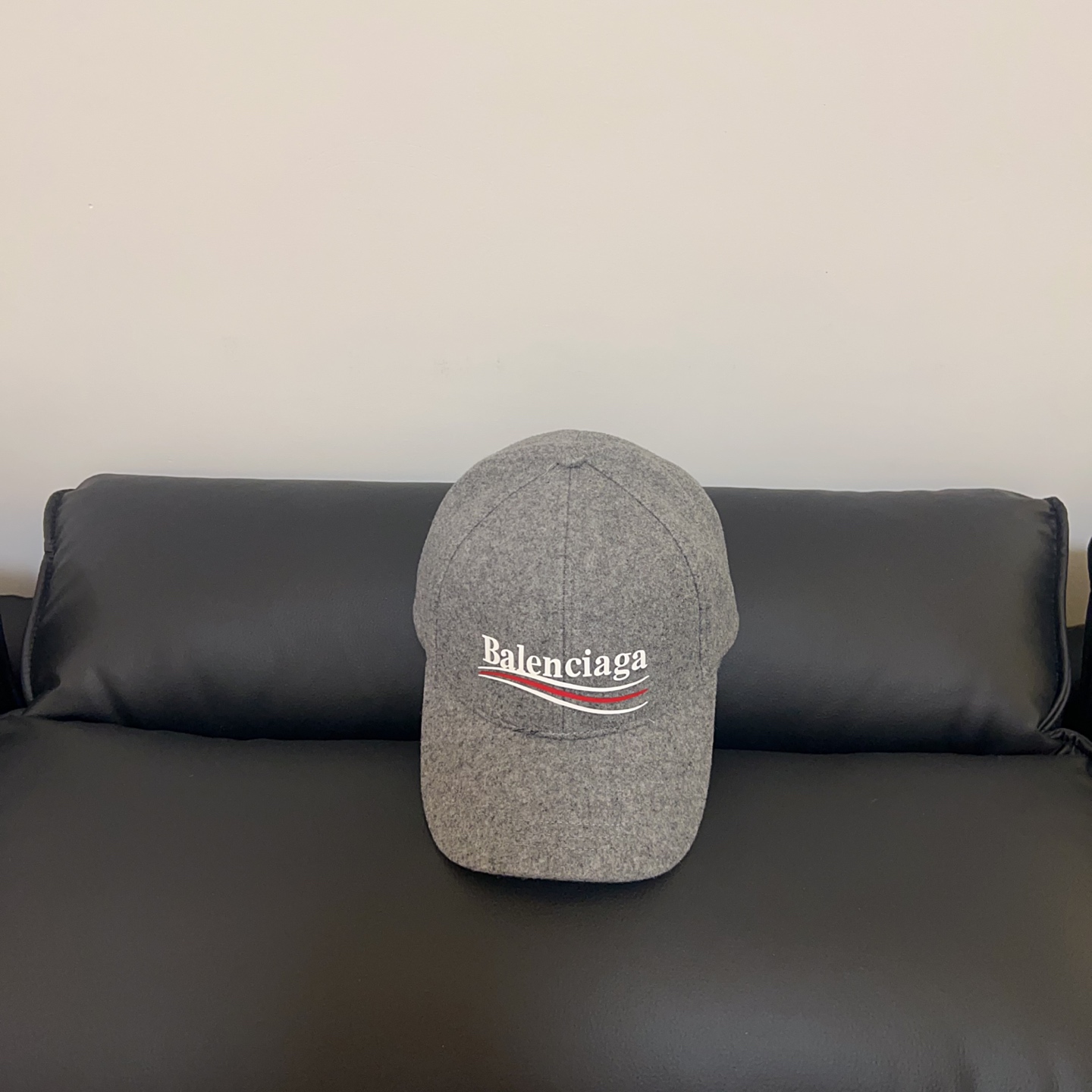 💛配防尘袋。【balenciaga 巴黎世家】2025秋冬新款羊绒棒球帽，男女款大牌出街～日常搭配