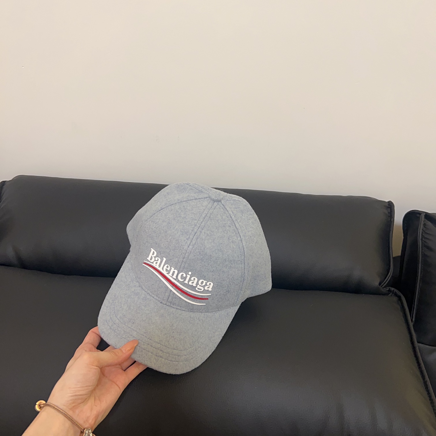 💛配防尘袋。【balenciaga 巴黎世家】2025秋冬新款羊绒棒球帽，男女款大牌出街～日常搭配