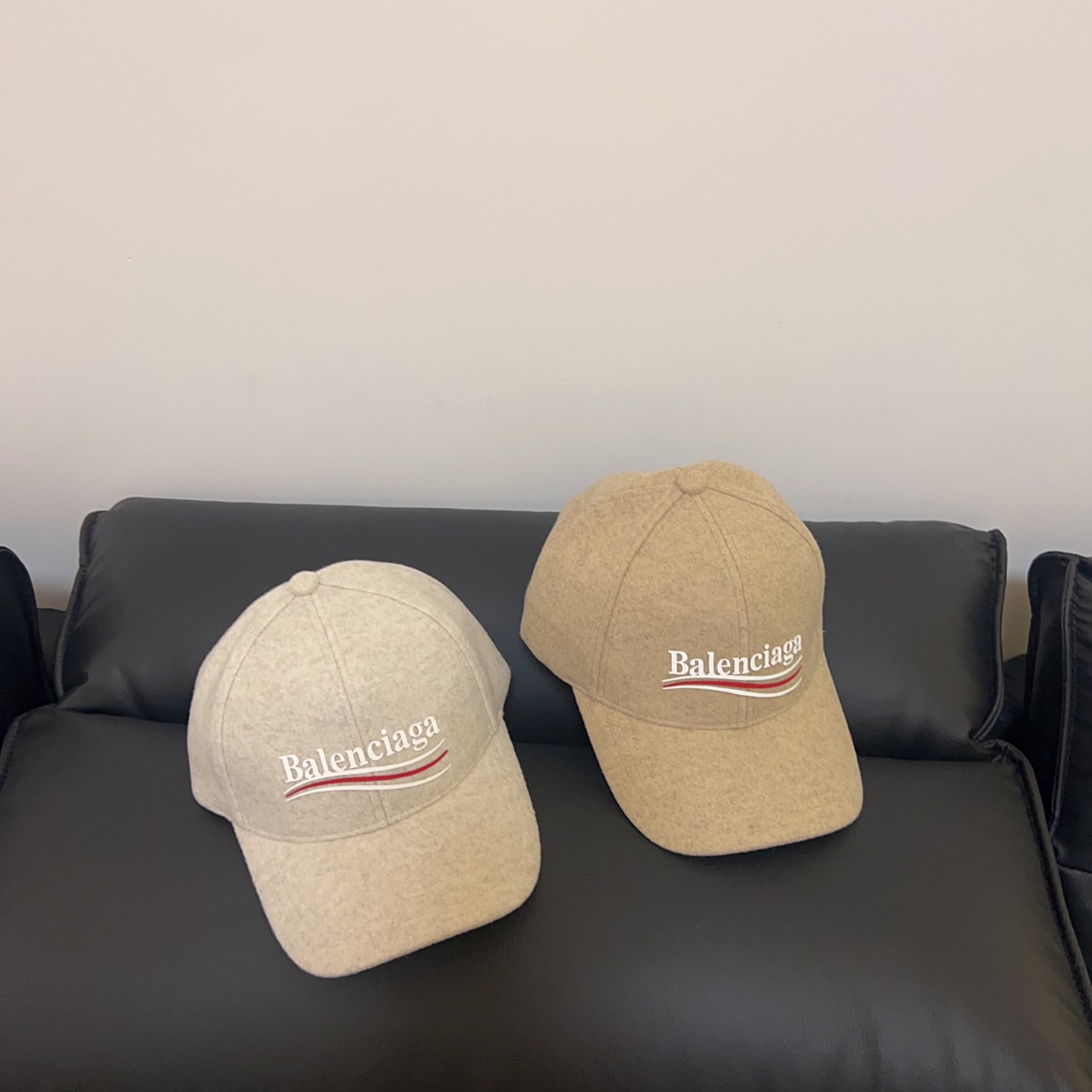 💛配防尘袋。【balenciaga 巴黎世家】2025秋冬新款羊绒棒球帽，男女款大牌出街～日常搭配