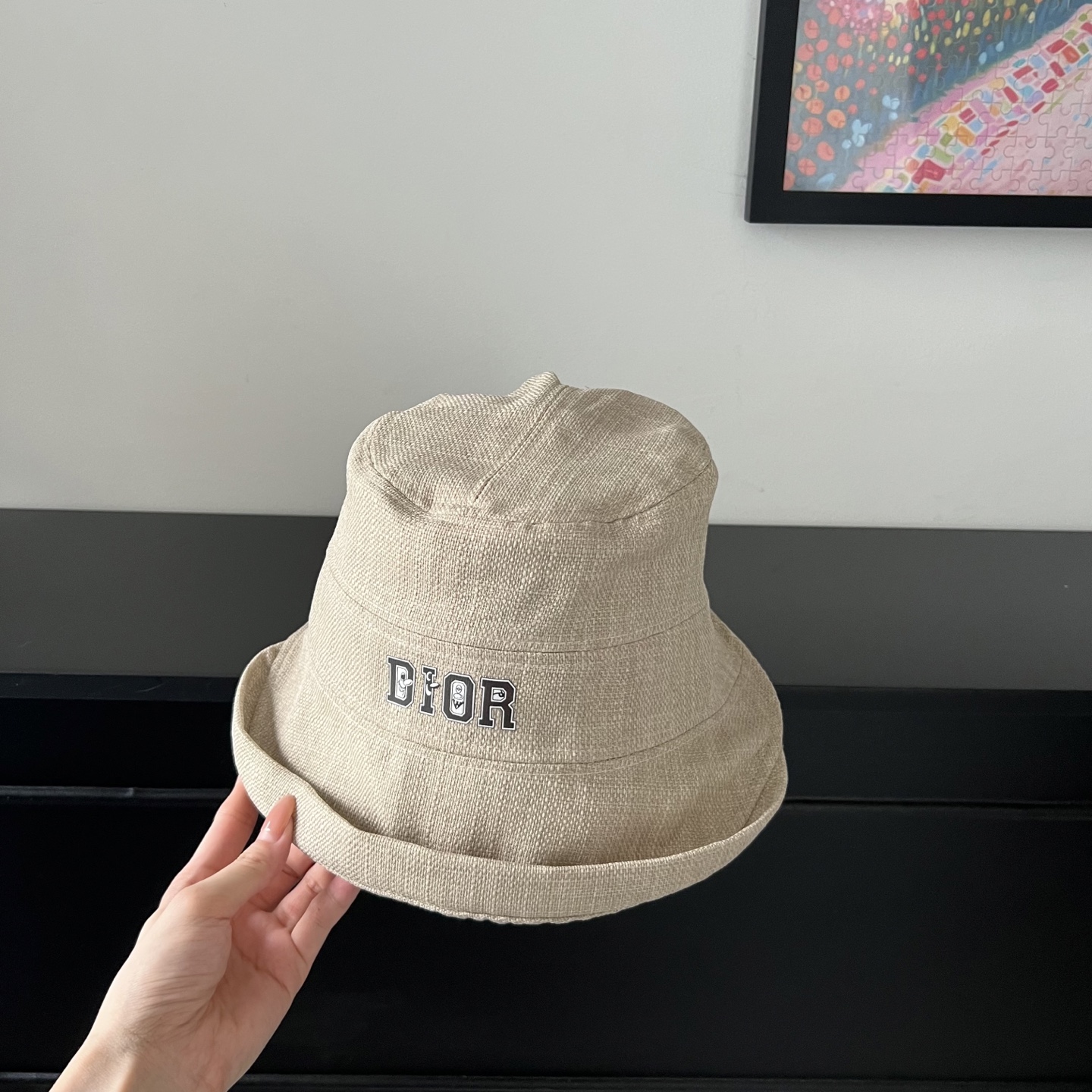 💛配防尘袋【Dior迪奥】2025新款棉麻不规则款渔夫帽
独特设计～日系简约的一款