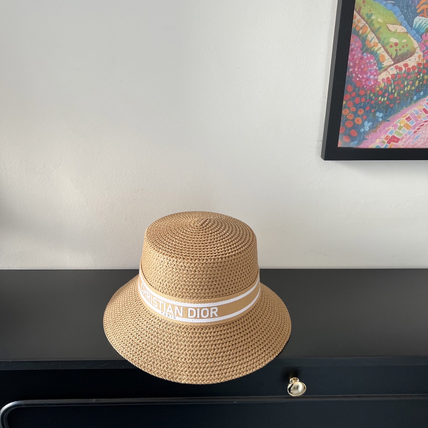 💛配防尘袋.  【DIOR迪奥】2025新款大牌织带百搭盆帽草帽，出街日常单品