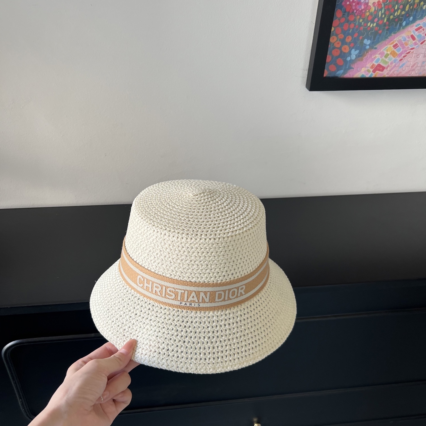 💛配防尘袋.  【DIOR迪奥】2025新款大牌织带百搭盆帽草帽，出街日常单品