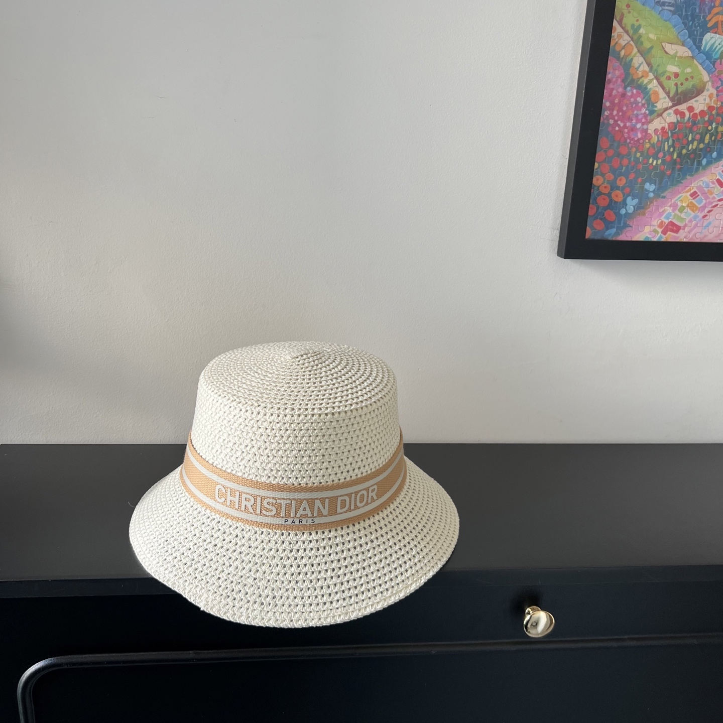 💛配防尘袋.  【DIOR迪奥】2025新款大牌织带百搭盆帽草帽，出街日常单品