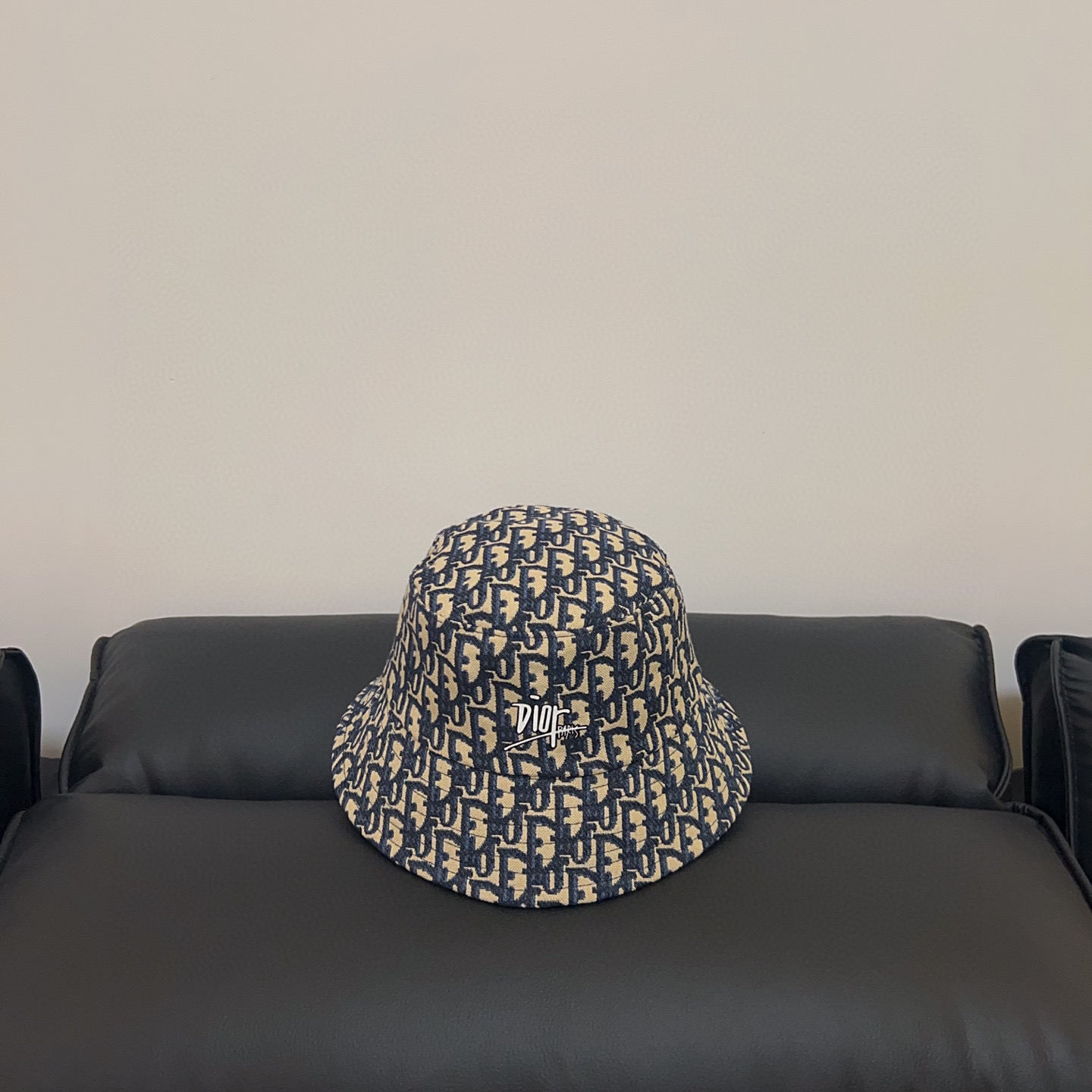 💛配防尘袋【DIOR迪奥】2025新款专柜大牌男女款简约渔夫帽，🔆百搭日常款～出街必备