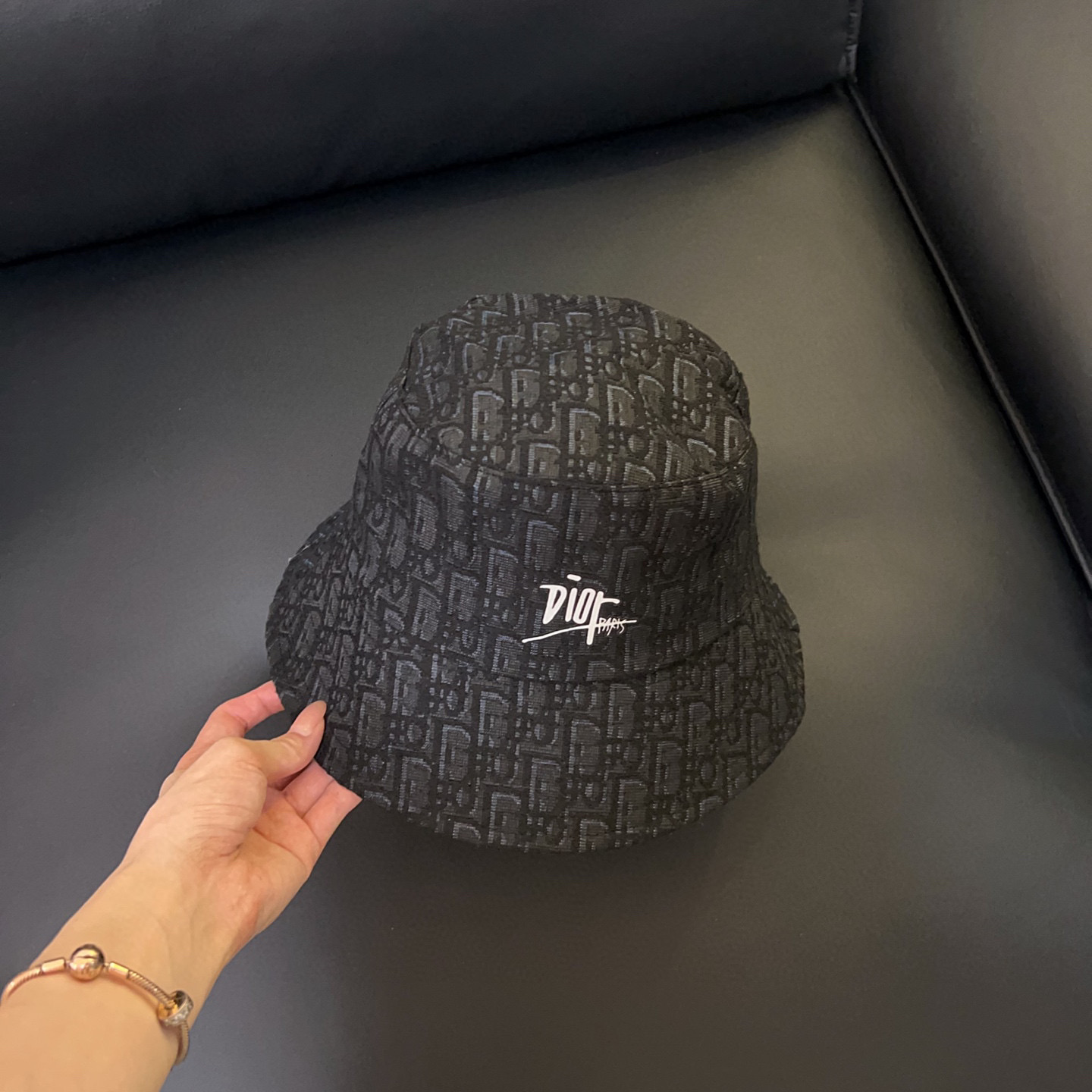 💛配防尘袋【DIOR迪奥】2025新款专柜大牌男女款简约渔夫帽，🔆百搭日常款～出街必备