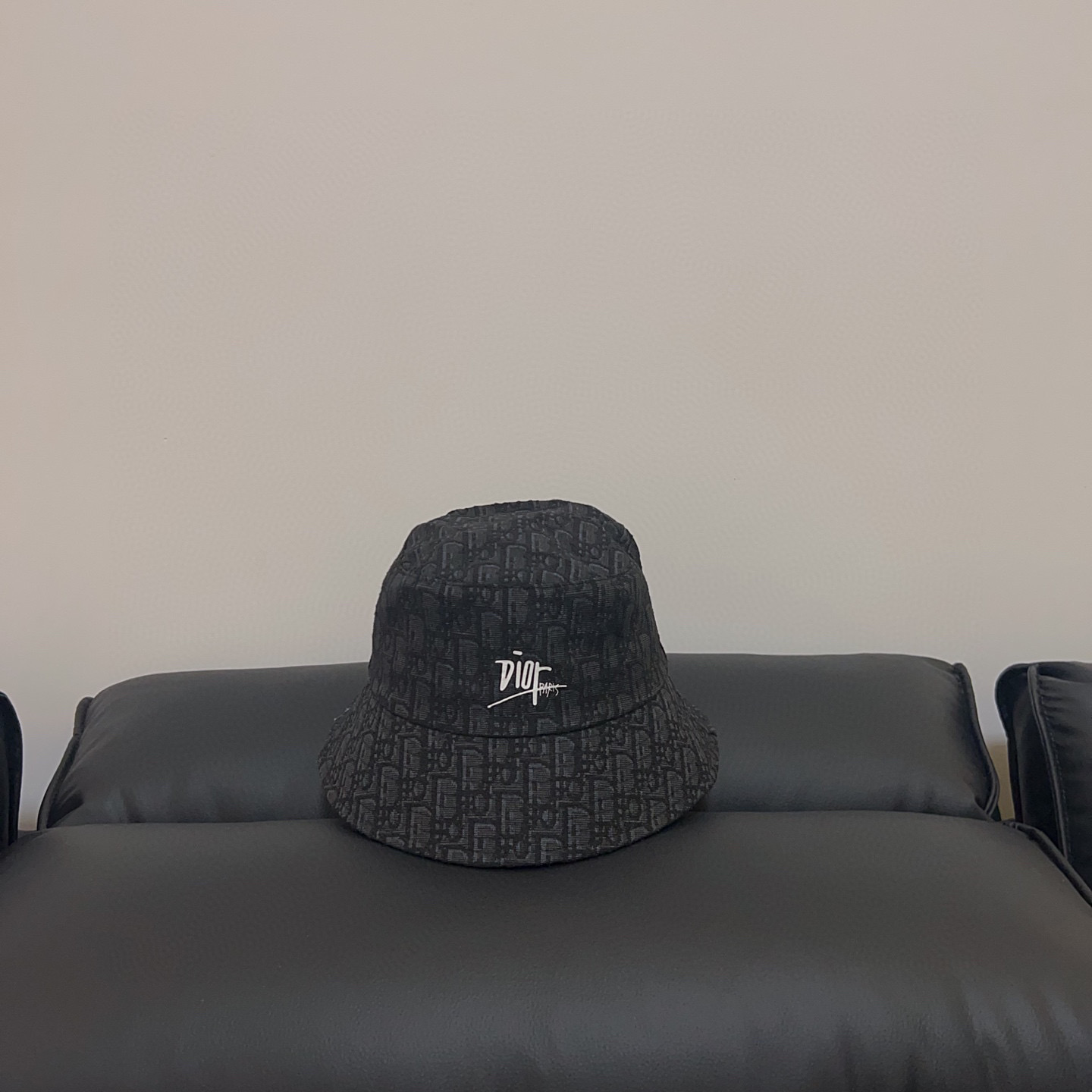 💛配防尘袋【DIOR迪奥】2025新款专柜大牌男女款简约渔夫帽，🔆百搭日常款～出街必备