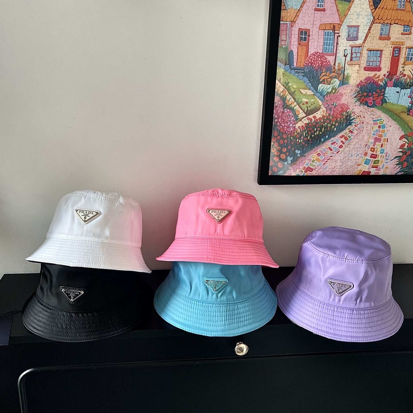 💛配防尘袋【PRADA普拉达】2025新款专柜大牌尼龙简约渔夫帽，🔆百搭日常款～出街必备