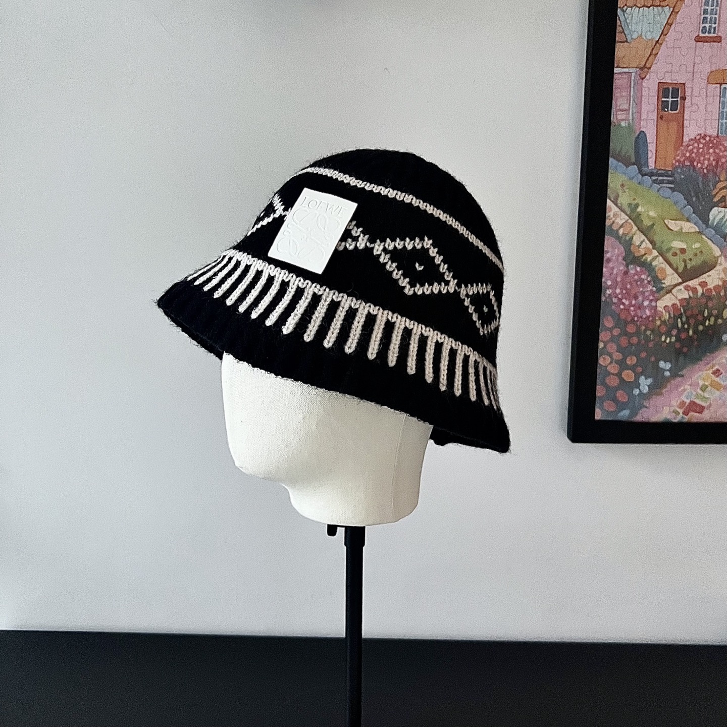 💛配防尘袋【LOEWE罗意威】2025新款异国风情针织渔夫帽桶帽，独特设计～复古文艺的一款