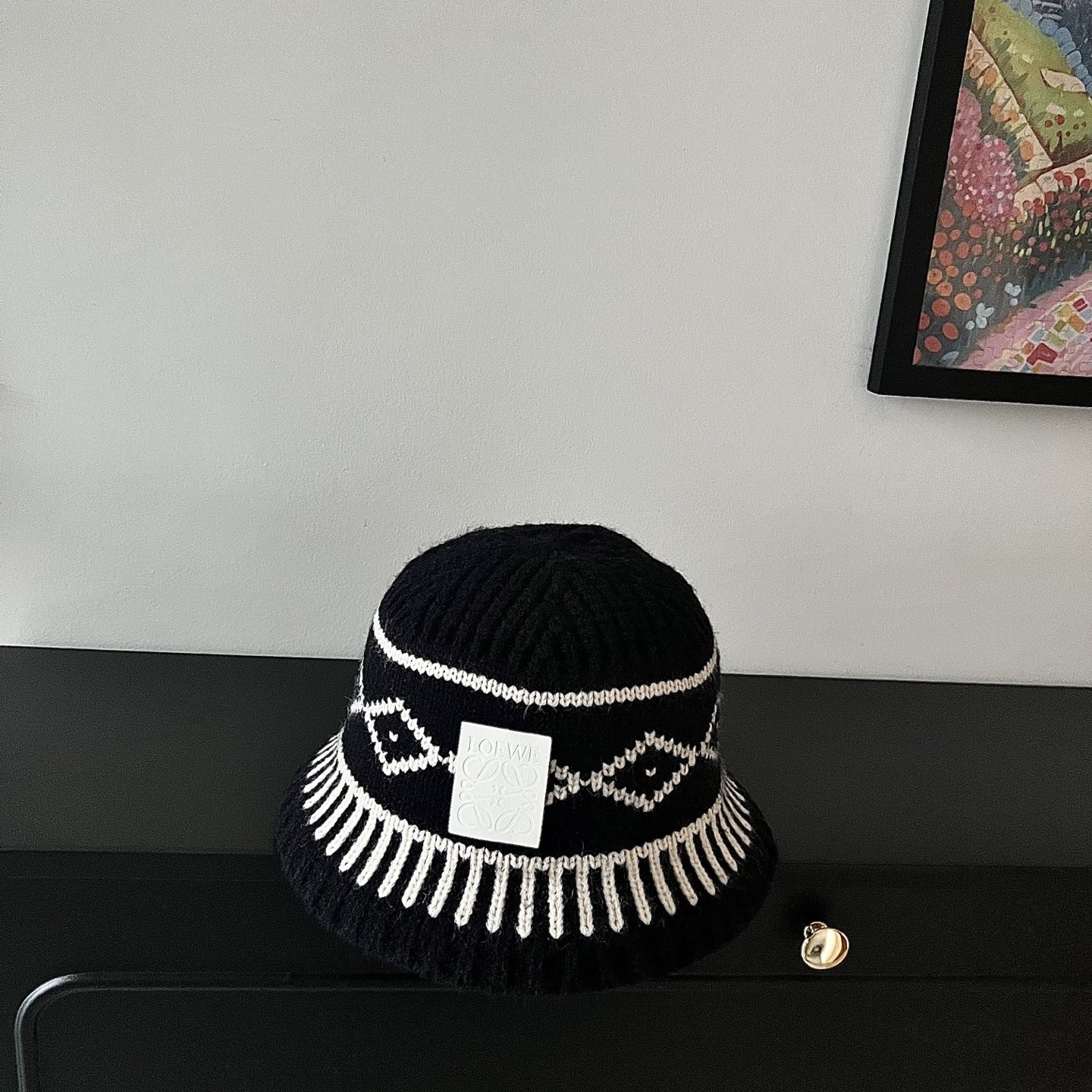 💛配防尘袋【LOEWE罗意威】2025新款异国风情针织渔夫帽桶帽，独特设计～复古文艺的一款