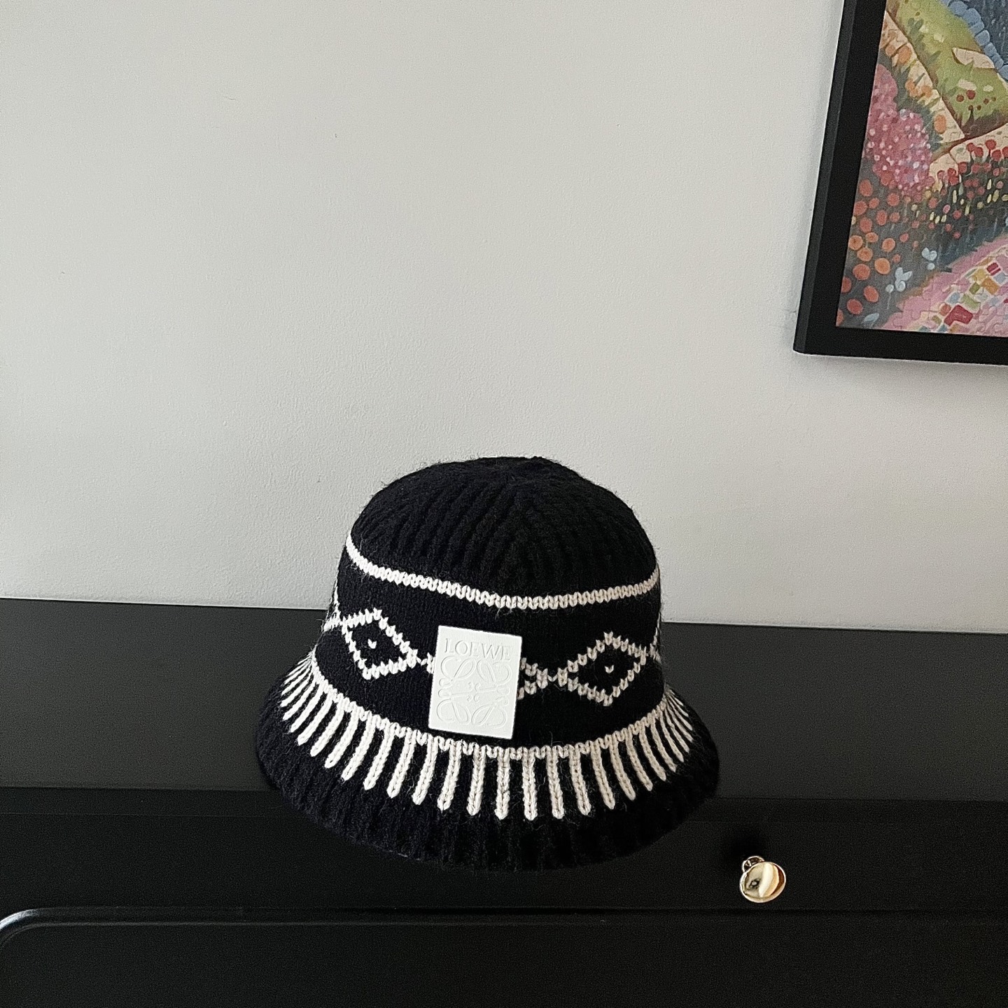 💛配防尘袋【LOEWE罗意威】2025新款异国风情针织渔夫帽桶帽，独特设计～复古文艺的一款