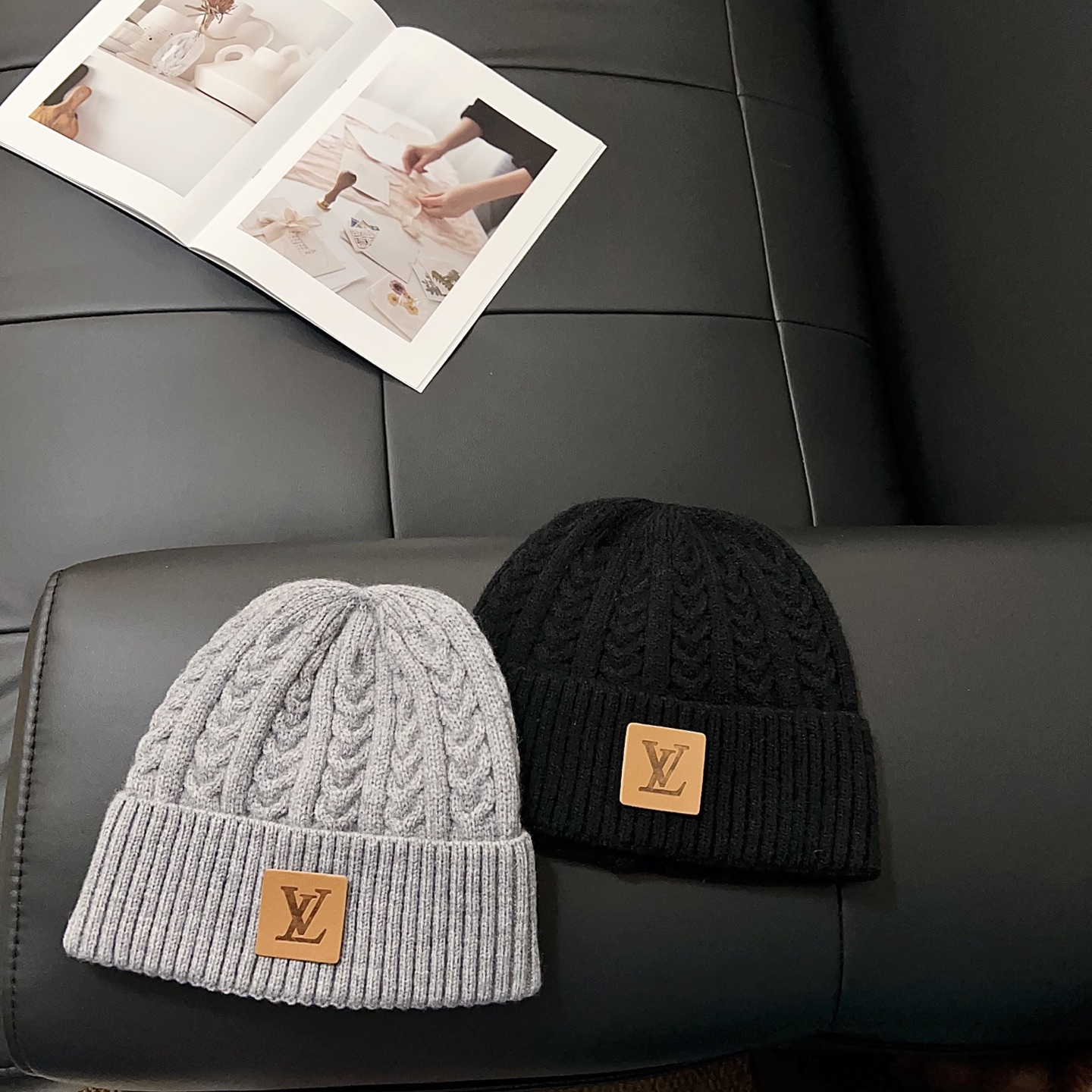 💛配防尘袋。【lv 路易威登】2025新款大牌麻花针织毛线帽，男女款～时尚简约#保暖款