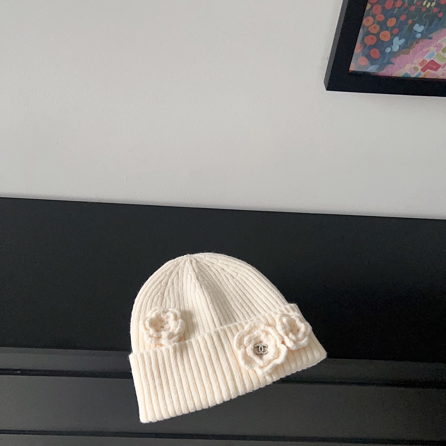 💛配防尘袋。【CHANEL香奈儿】2025新款小香风山茶花针织毛线帽，独家新款～韩版针织温柔单品