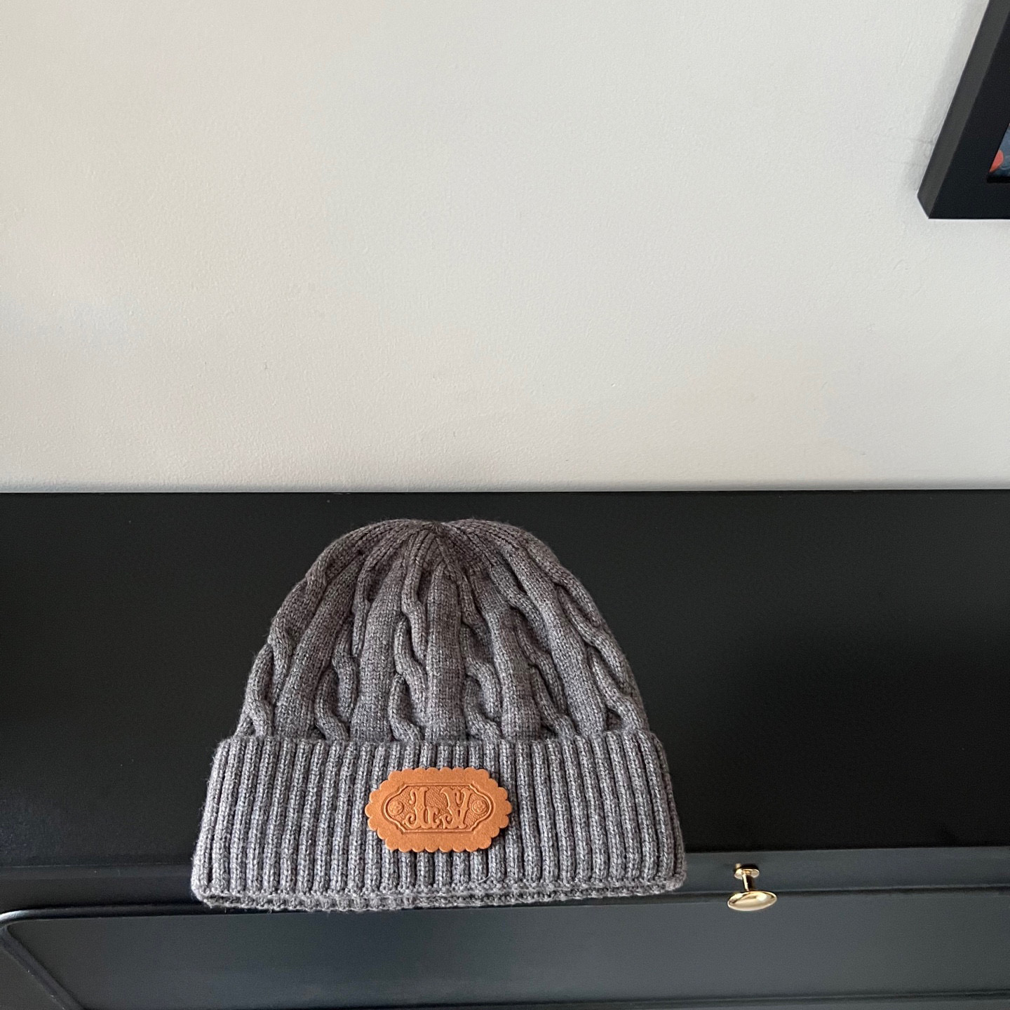 💛配防尘袋。【lv路易威登】2025新款麻花男女精致款针织毛线帽，时尚简约#保暖款