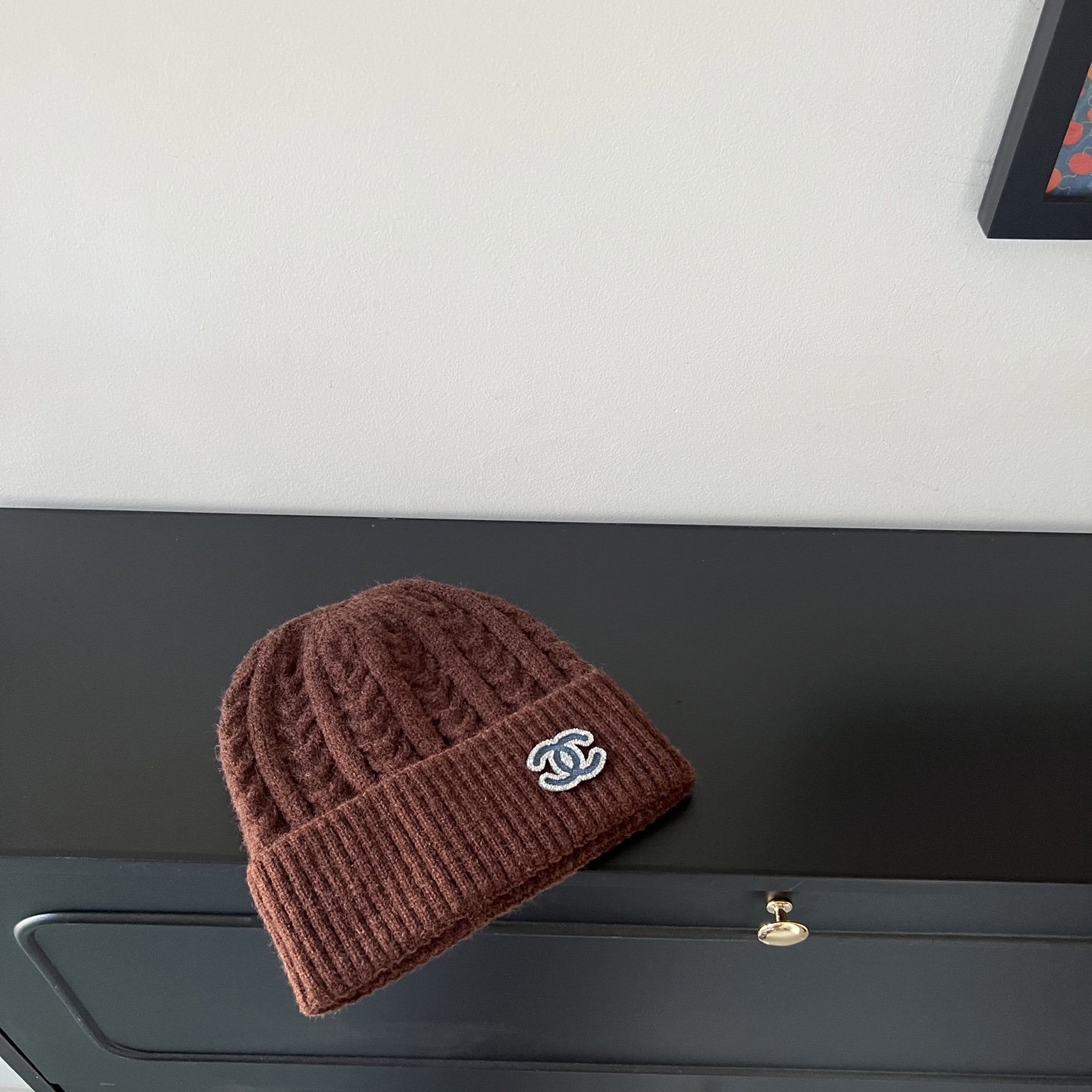 💛配防尘袋。【CHANEL香奈儿】2025新款小香风麻花针织毛线帽，独家新款～韩版针织单品