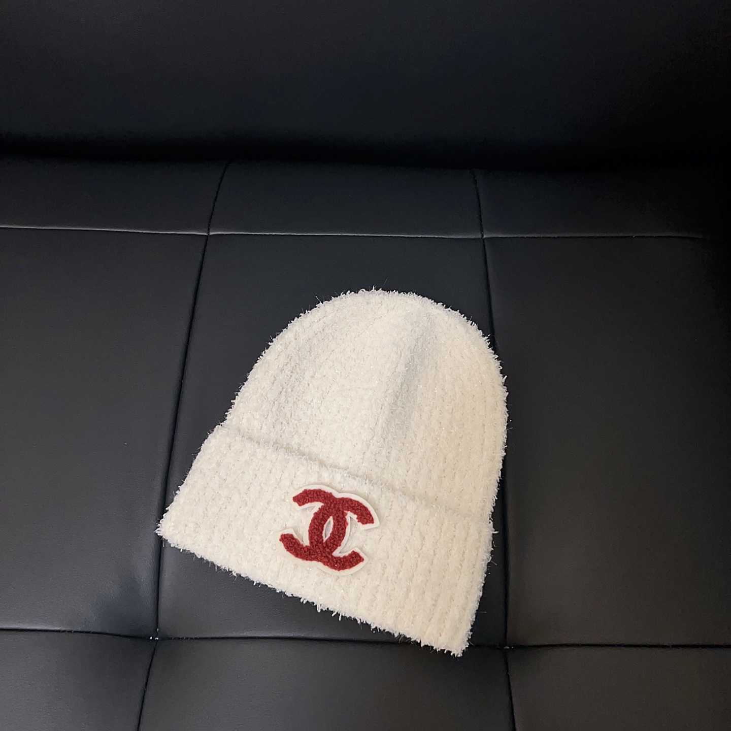 💛配防尘袋。【CHANEL香奈儿】2025新款小香风亮丝毛线帽，独家新款～韩版针织单品