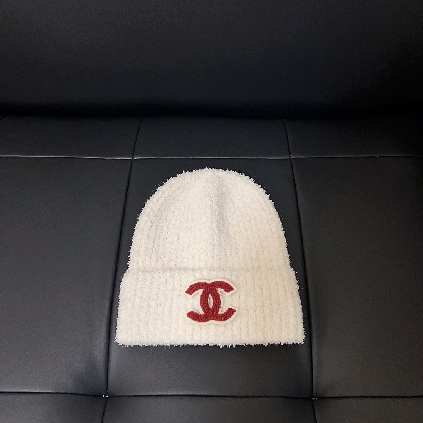 💛配防尘袋。【CHANEL香奈儿】2025新款小香风亮丝毛线帽，独家新款～韩版针织单品