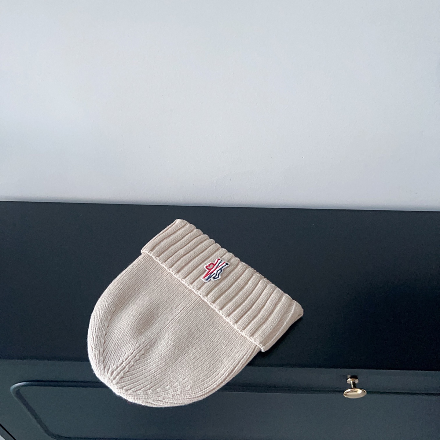 💛配防尘袋。【MONCLER蒙口】2025新款男女款针织毛线帽，独家新款～韩版单品