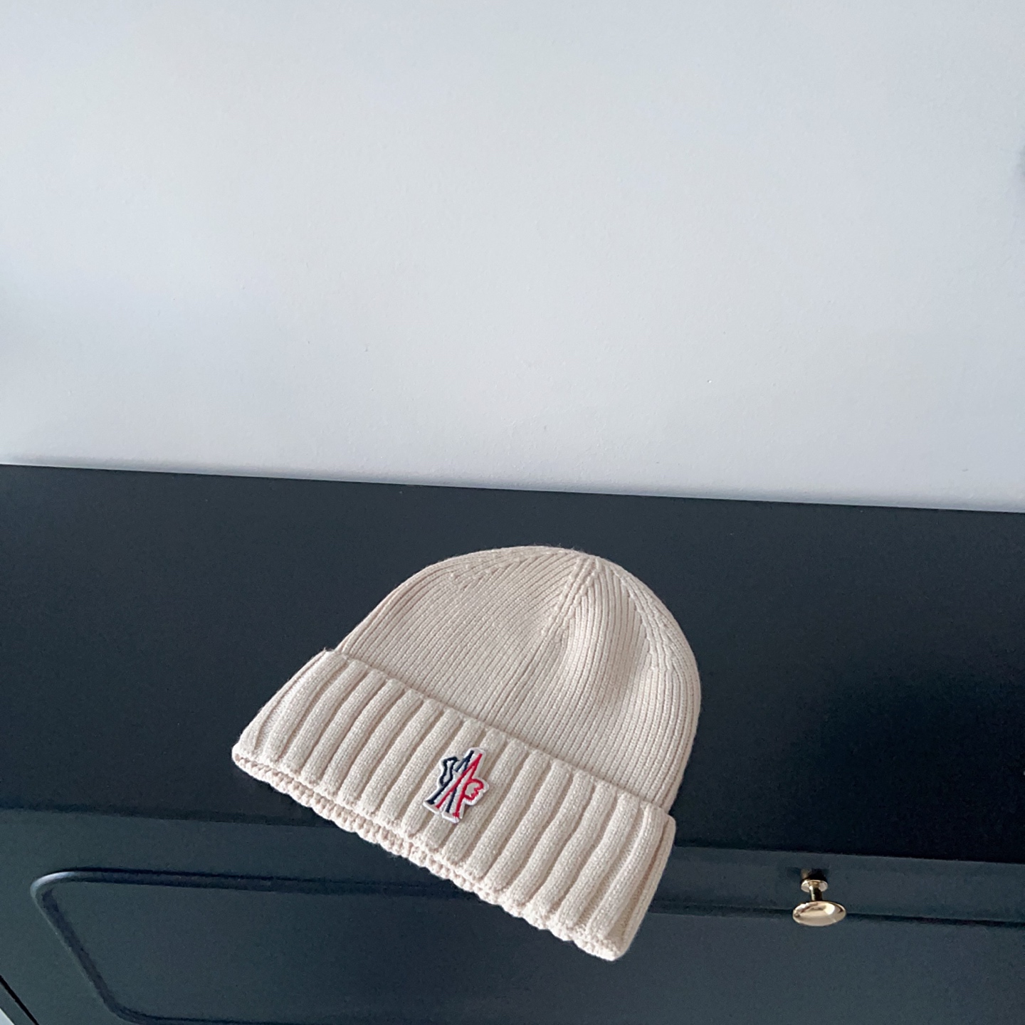 💛配防尘袋。【MONCLER蒙口】2025新款男女款针织毛线帽，独家新款～韩版单品