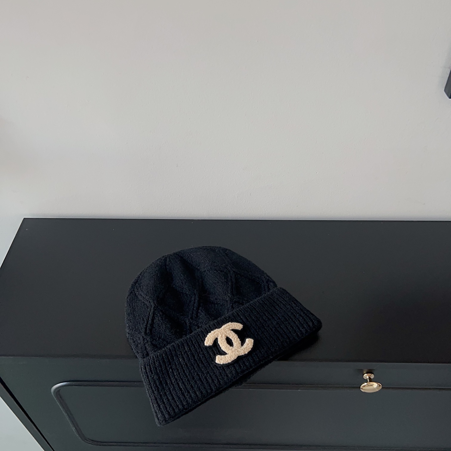 💛配防尘袋。【CHANEL香奈儿】2025新款男女款针织毛线帽，独家新款～韩版单品