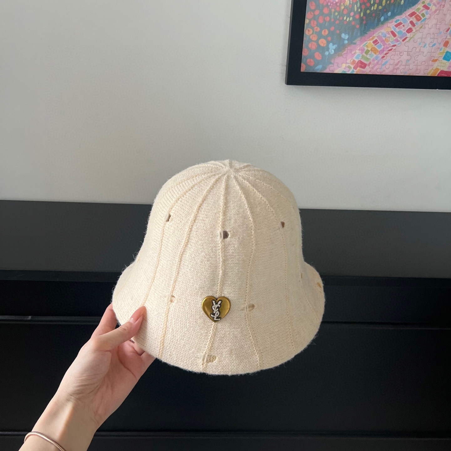 💛配防尘袋【YSL圣罗兰】2025秋冬新款不规则简约纹路渔夫帽桶帽，独特设计～复古文艺的一款